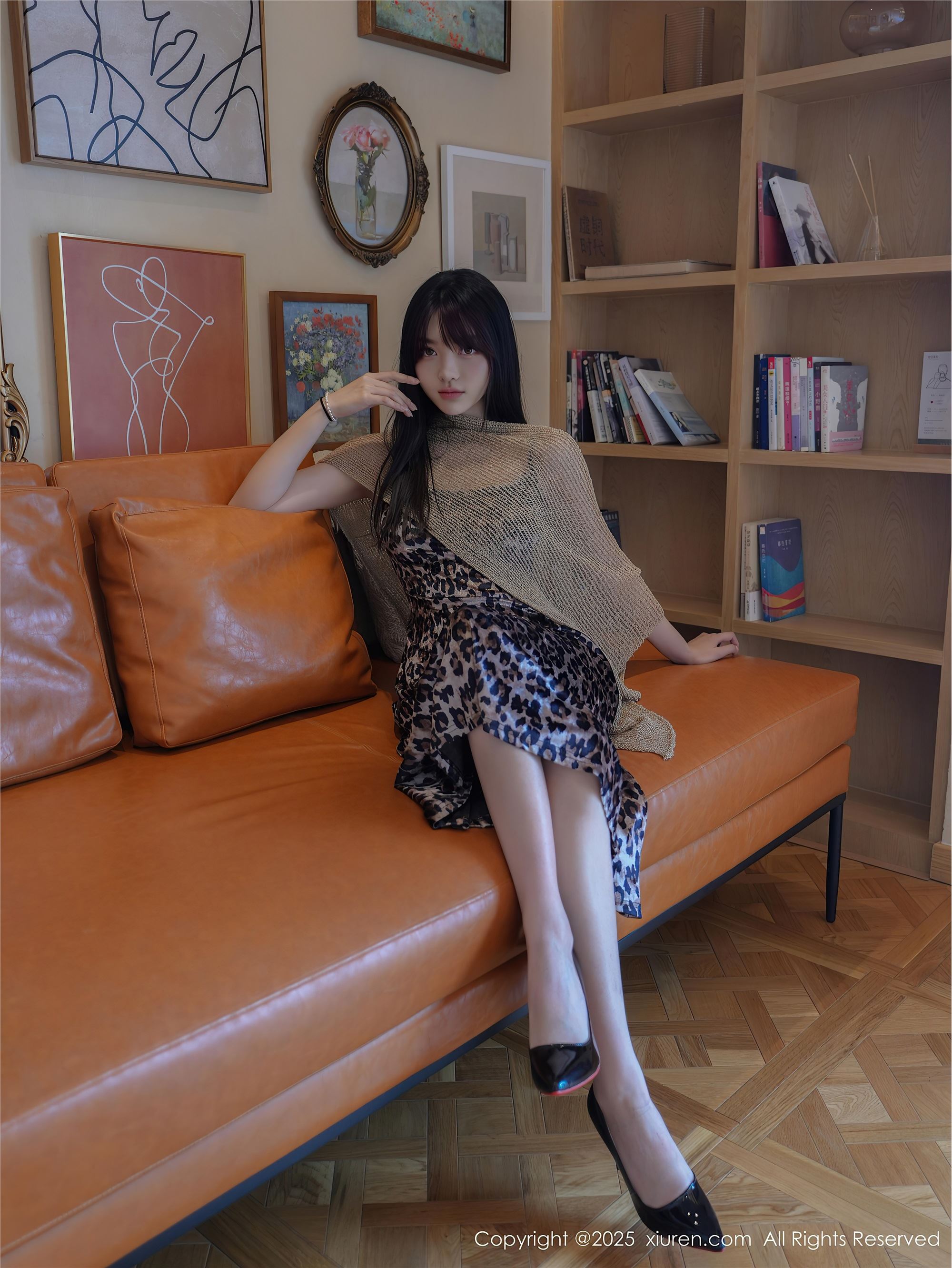 Xiuren秀人网期2025.08.27期N第10698期白露lulu-套图网