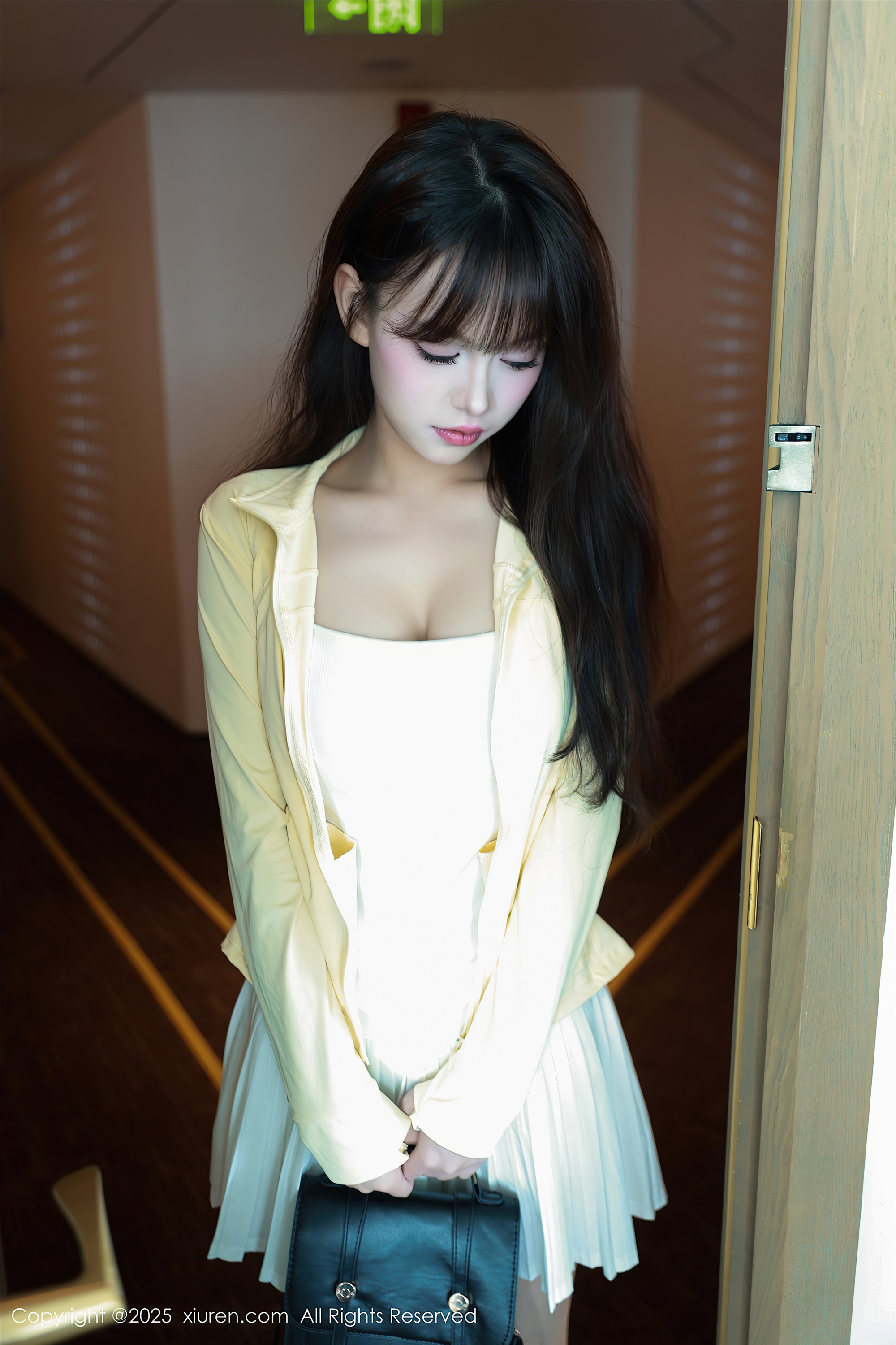 图片[4]-Xiuren秀人网期2025.08.28期N第10702期糯咪-秀人网