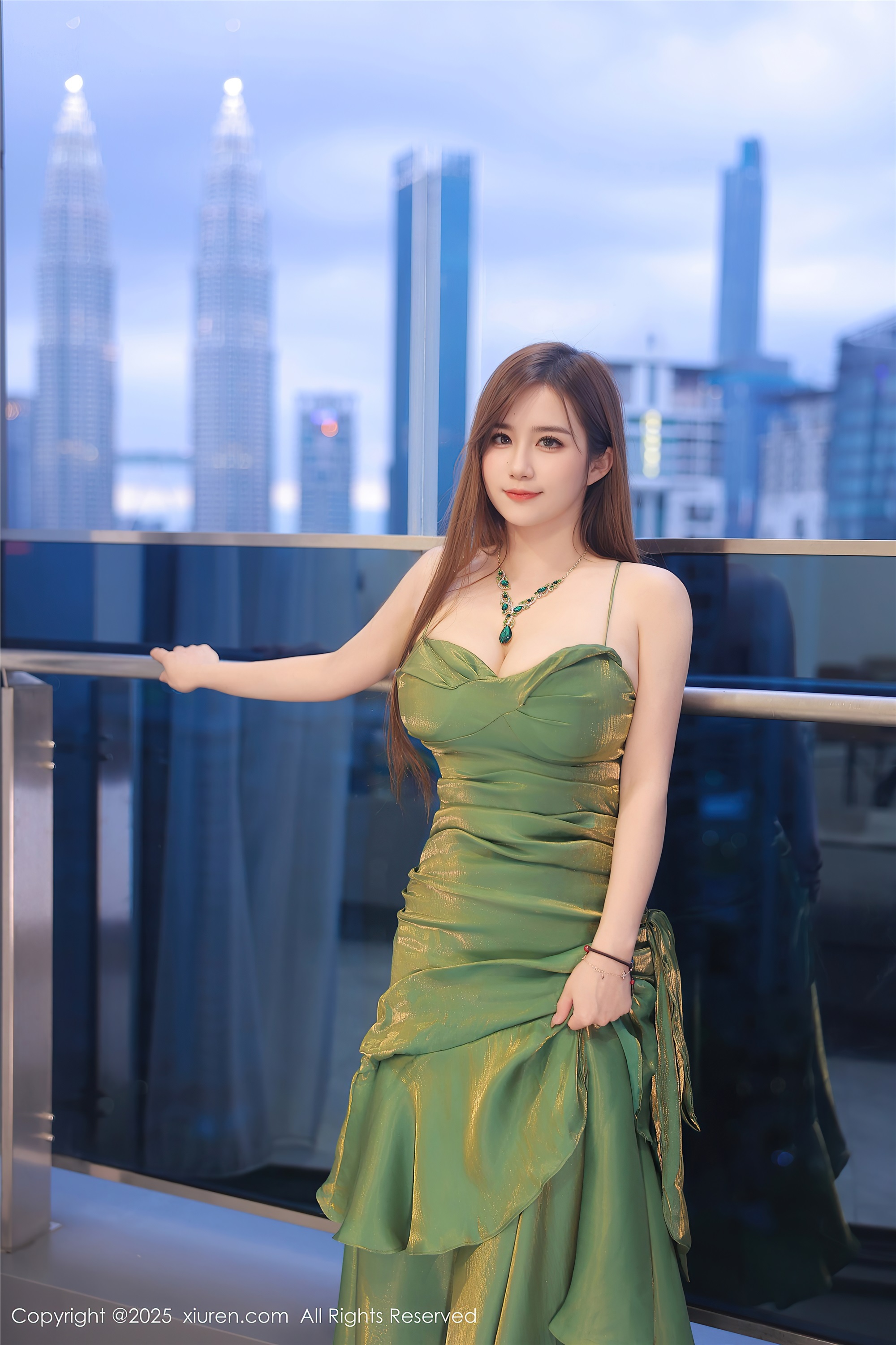 图片[2]-Xiuren秀人网期2025.04.18期N第10169期小肉肉咪-秀人网