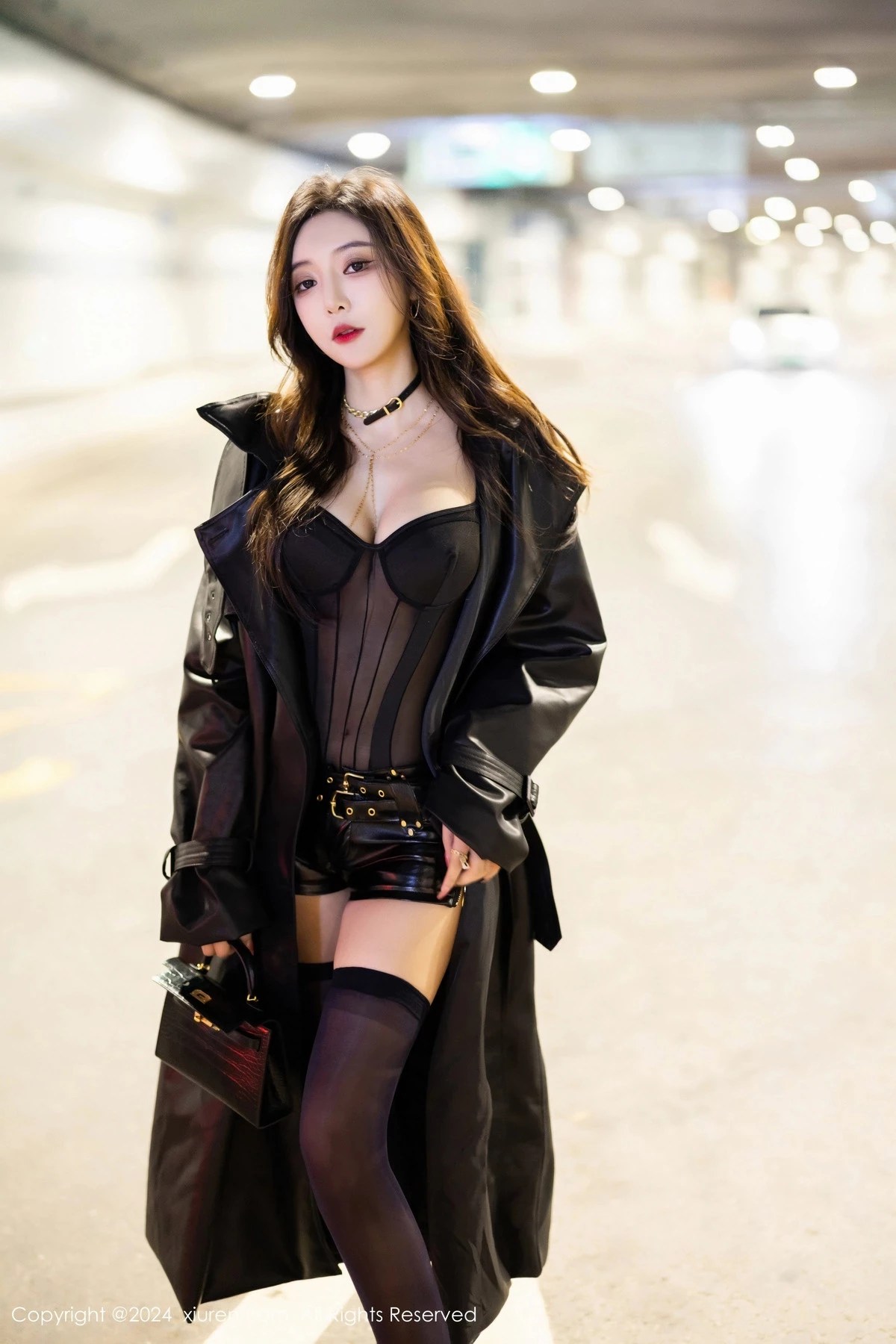 [XiuRen秀人网]第8156期美七写真-秀人网