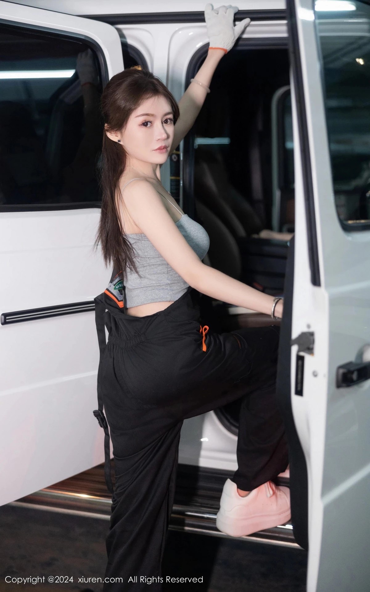 [XiuRen秀人网]第8171期林幼一写真 photo 1-13