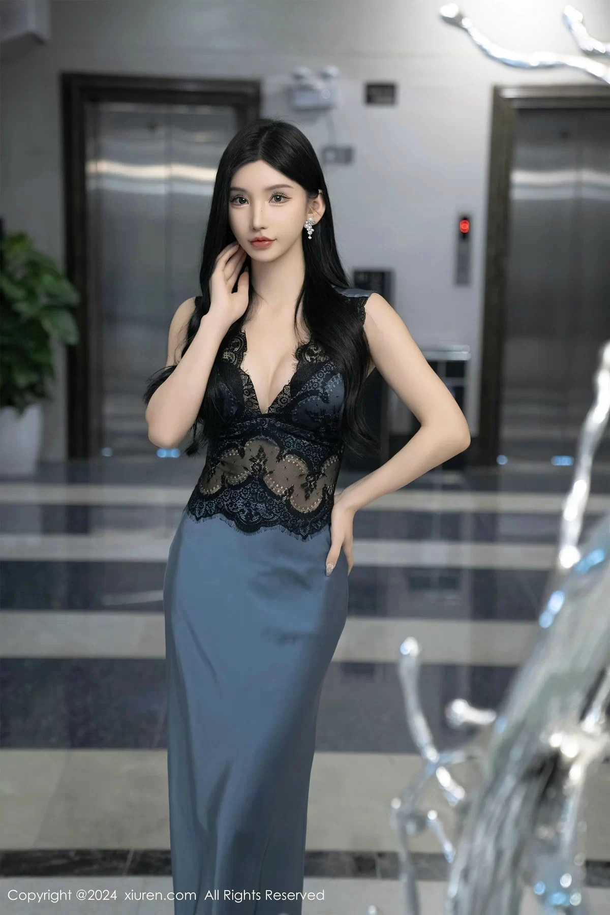 [XiuRen秀人网]第8242期周于希写真 photo 1-9