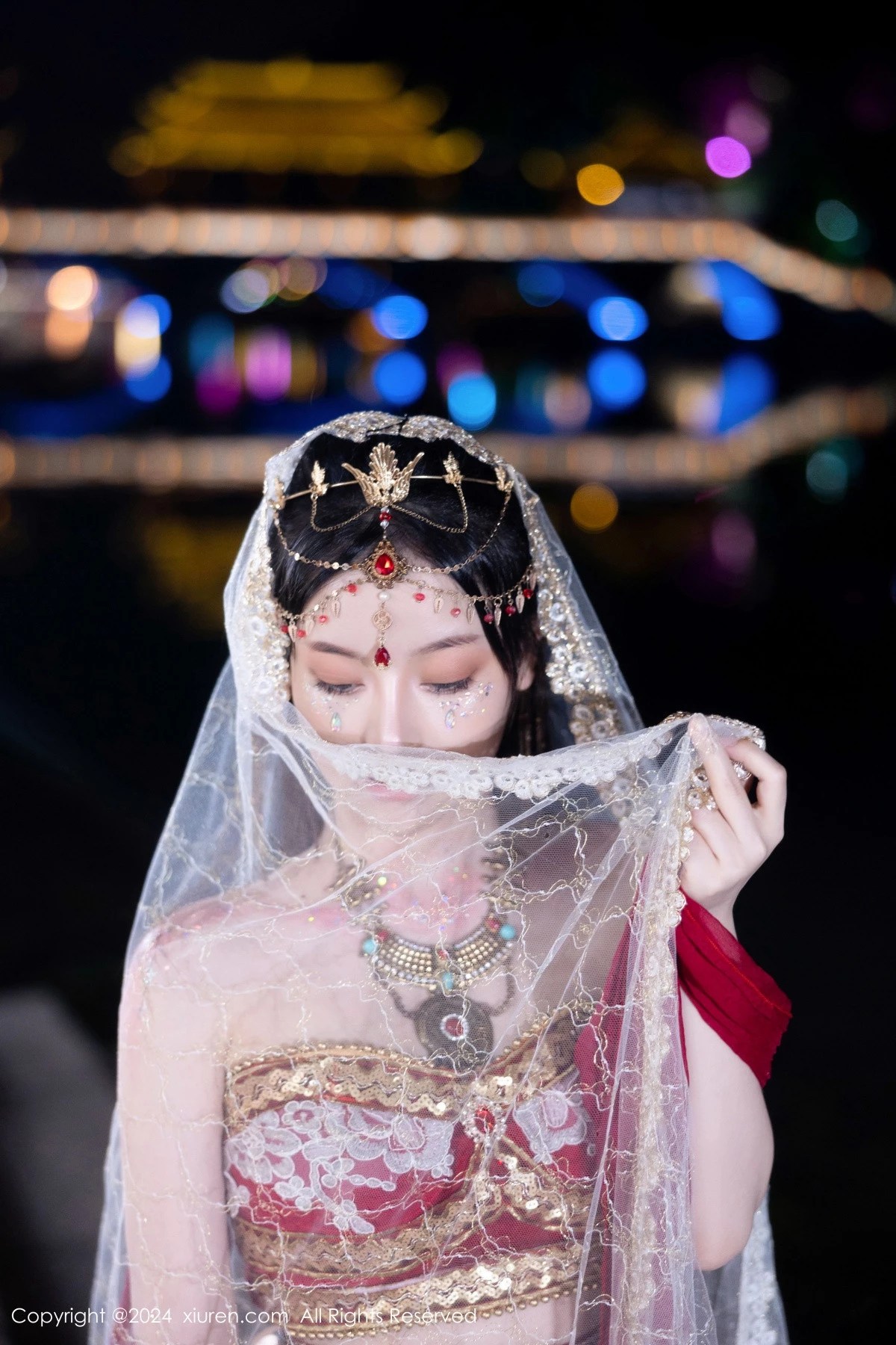 [XiuRen秀人网]第8349期豆瓣酱写真 photo 1-5