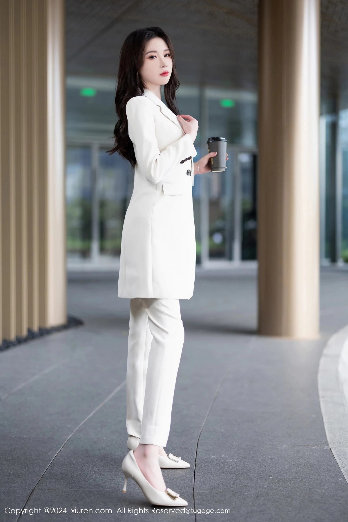 [XiuRen秀人网]第8354期梦心玥写真-套图网