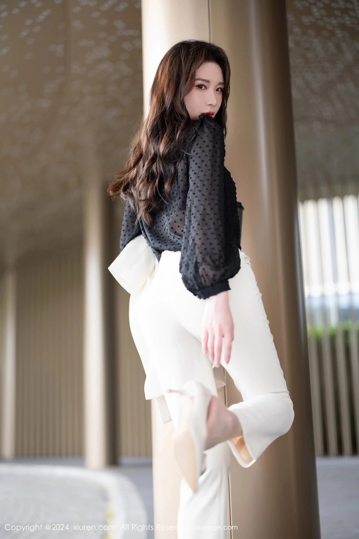 [XiuRen秀人网]第8354期梦心玥写真 photo 1-8