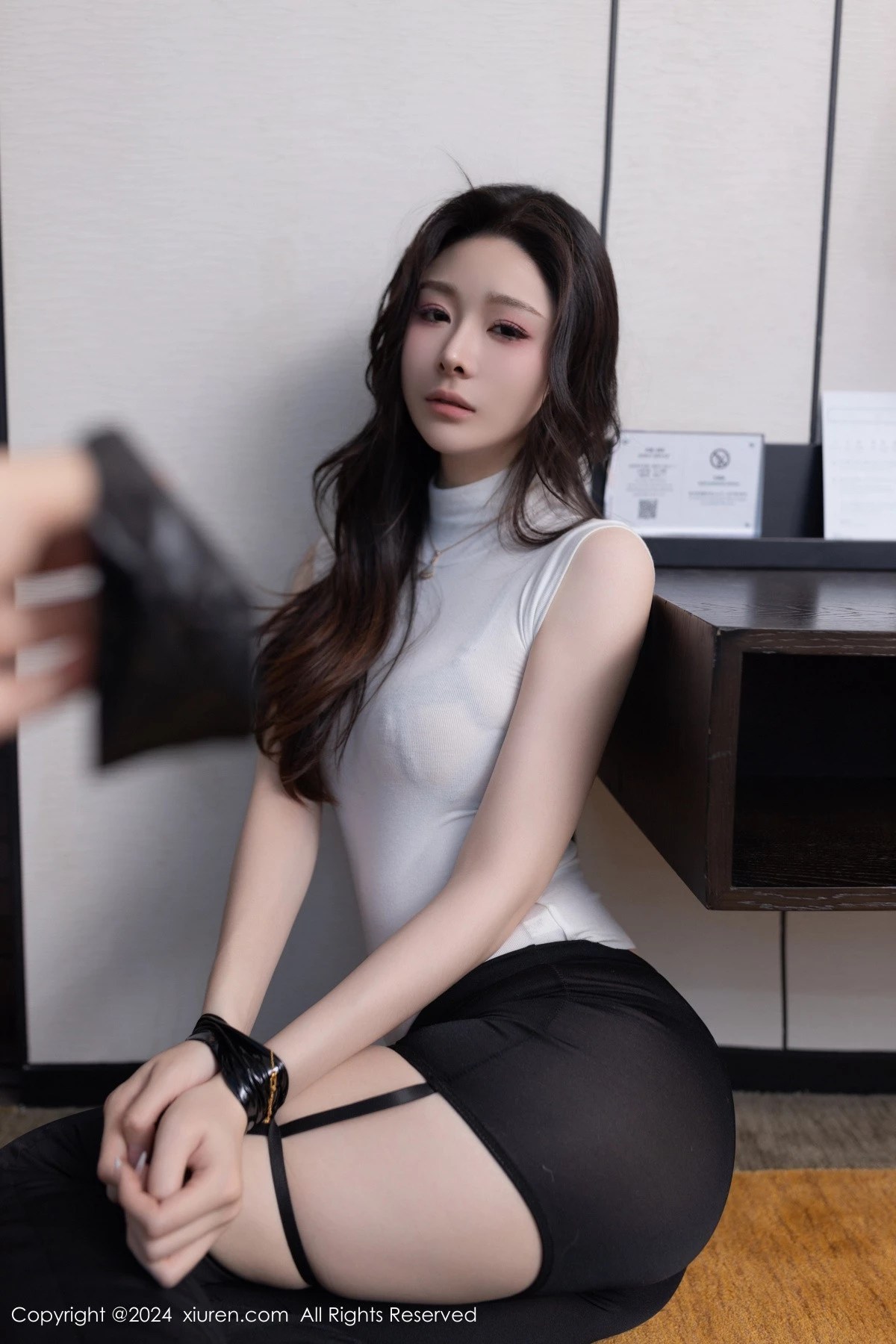 [XiuRen秀人网]第8270期小逗逗写真 photo 1-11