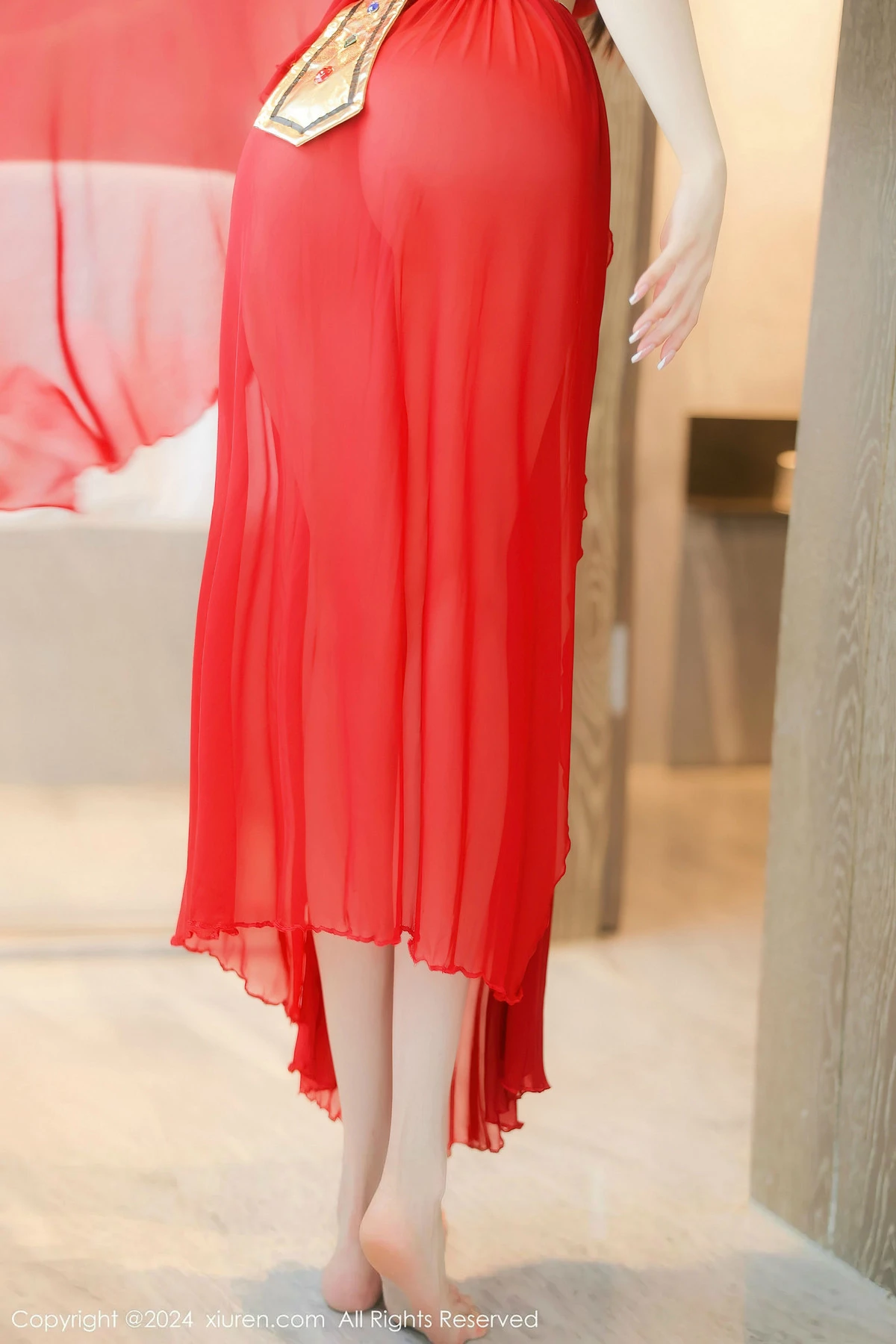   [XiuRen]高清写真图 2024.04.19 No.8420 清妙 异域风情第10张图片