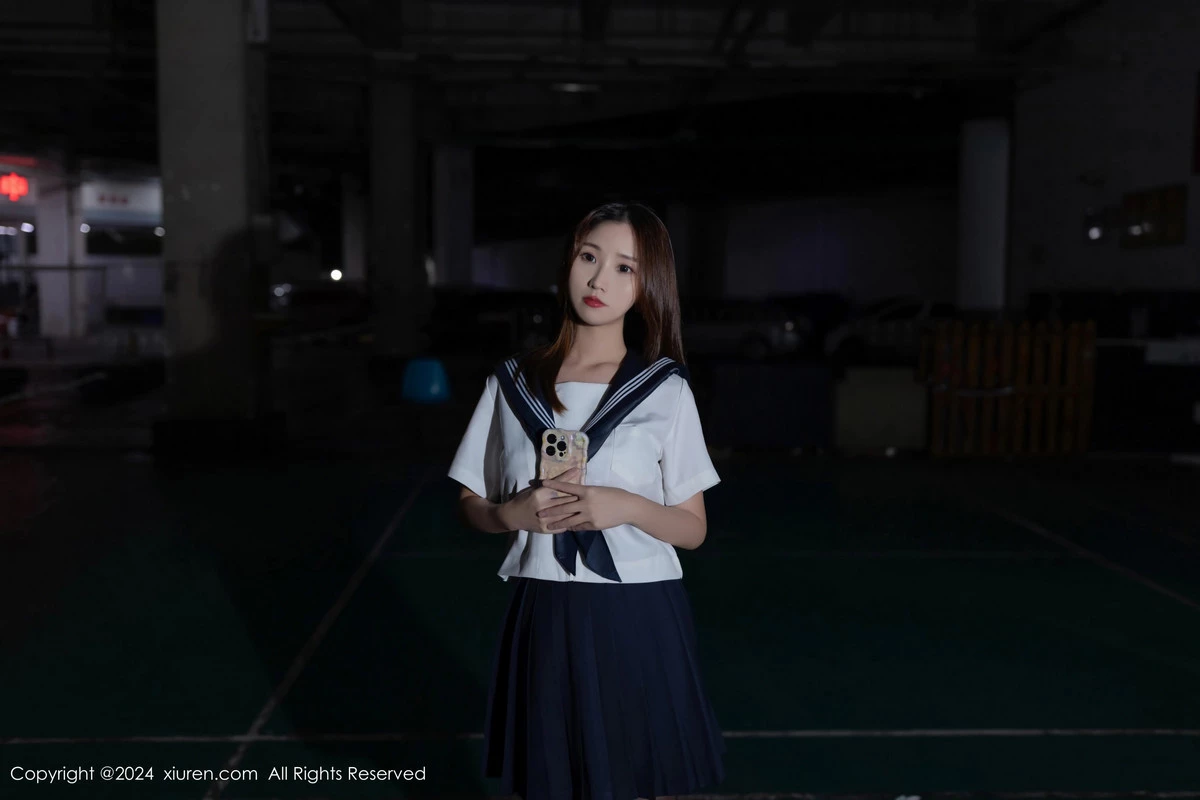 [XiuRen]高清写真图 2024.04.24 No.8443 杏子Yada 黑丝美腿-套图网