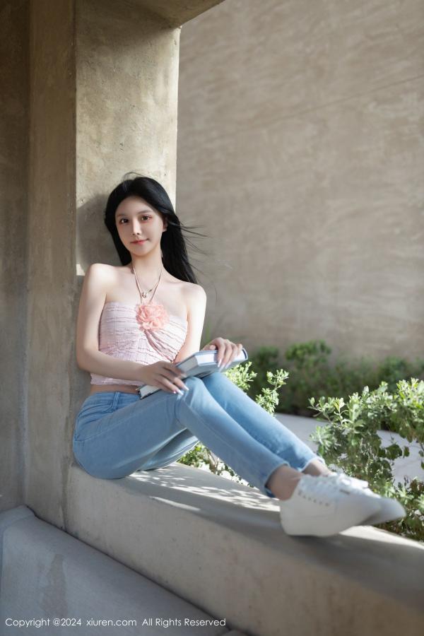 [XiuRen]高清写真图 2024.06.07 No.8672 幼幼 美腿性感-套图网
