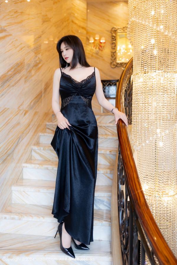 [XiuRen]高清写真图 2024.07.09 No.8825 水水姐 黑丝美腿-套图网