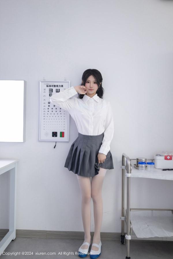 [XiuRen]高清写真图 2024.07.12 No.8852 幼幼 JK制服-套图网