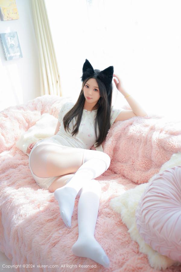 [XiuRen]高清写真图 2024.07.29 No.8930 小波多 丝袜美腿-秀人网