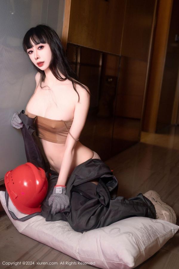 [XiuRen]高清写真图 2024.07.30 No.8938 宝宝甜 美腿性感-套图网