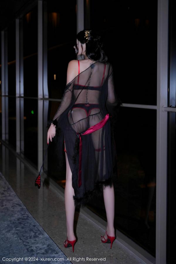   [XiuRen]高清写真图 2024.12.04 No.9544 果茶姐姐 美腿美臀第6张图片