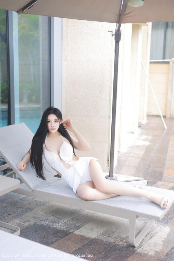 [XiuRen]高清写真图 2025.02.25 No.9929 白浅浅 美腿性感-套图网