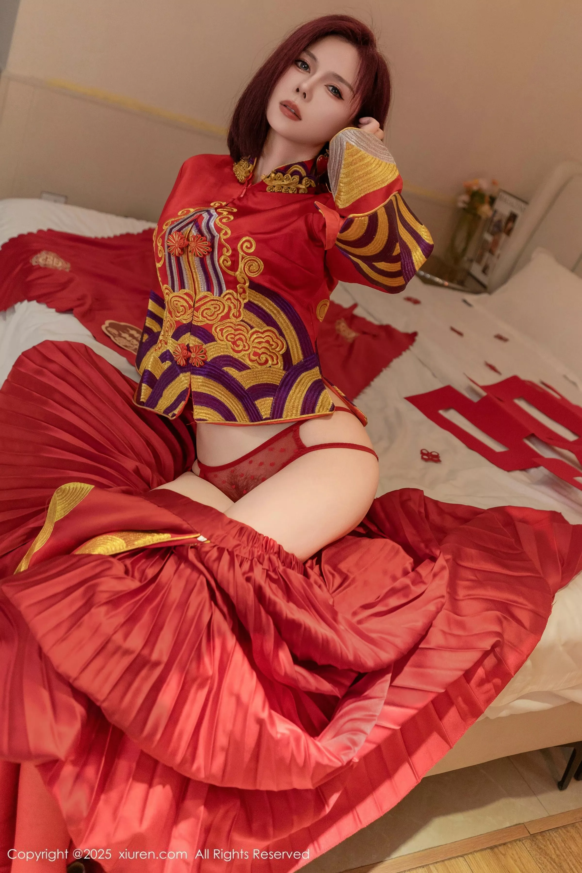 [XiuRen]高清写真图 2025.03.11 No.9995 白芷yy 丝袜美腿-套图网