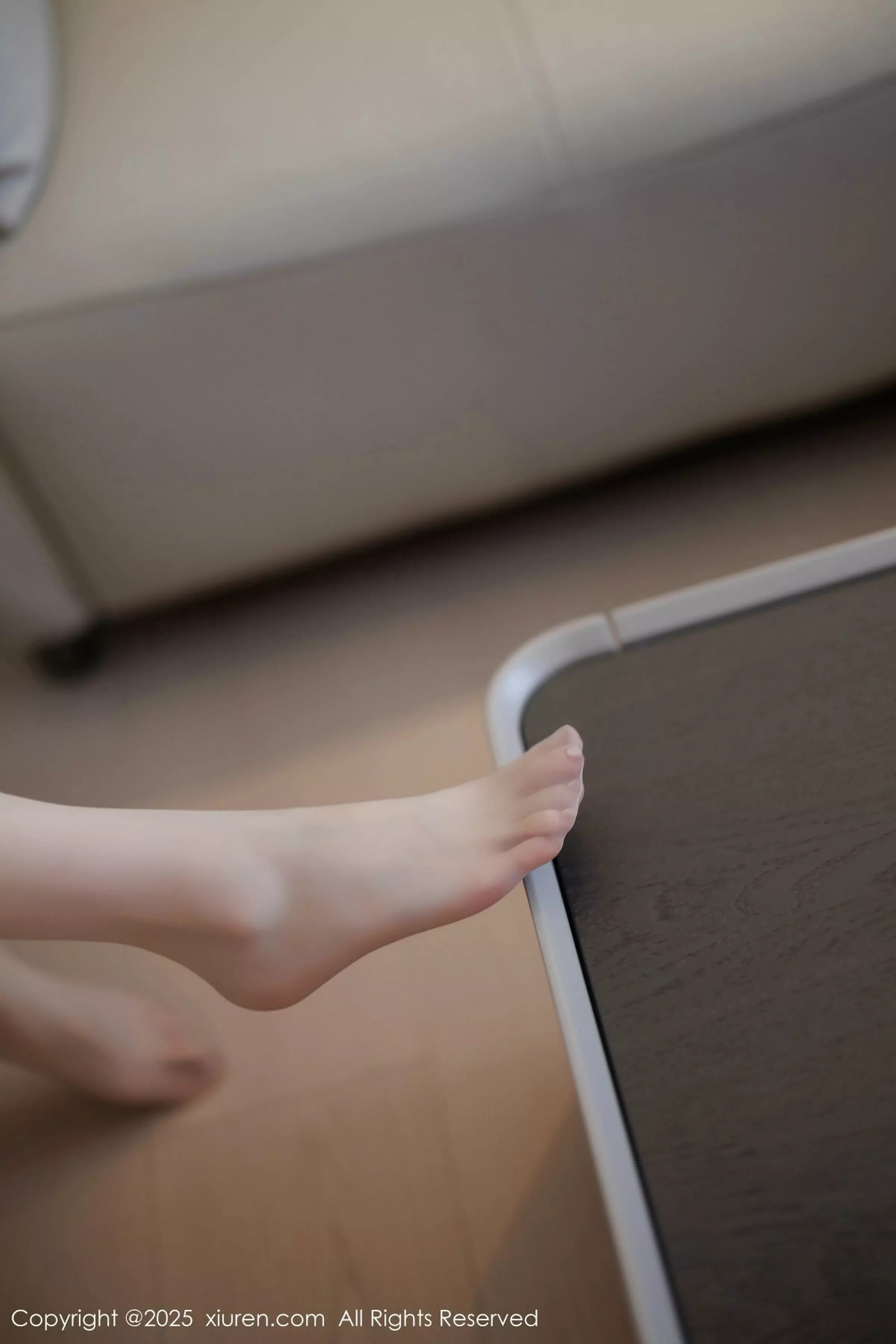   [XiuRen]高清写真图 2025.03.25 No.10067 樱桃小阑子 西安旅拍第9张图片