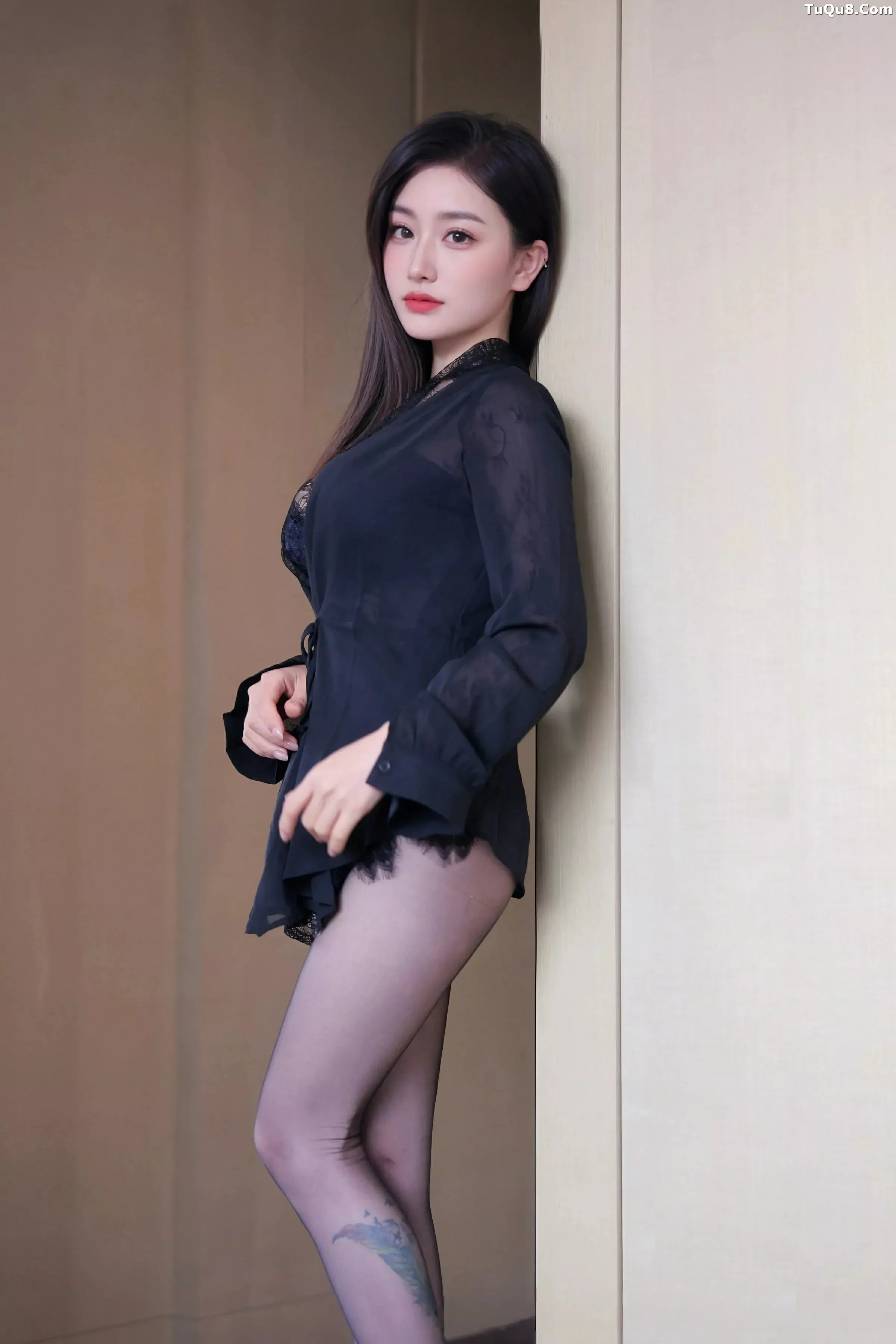   [XiuRen]高清写真图 2025.06.09 No.10382 Annie_baby 性感蕾丝第5张图片