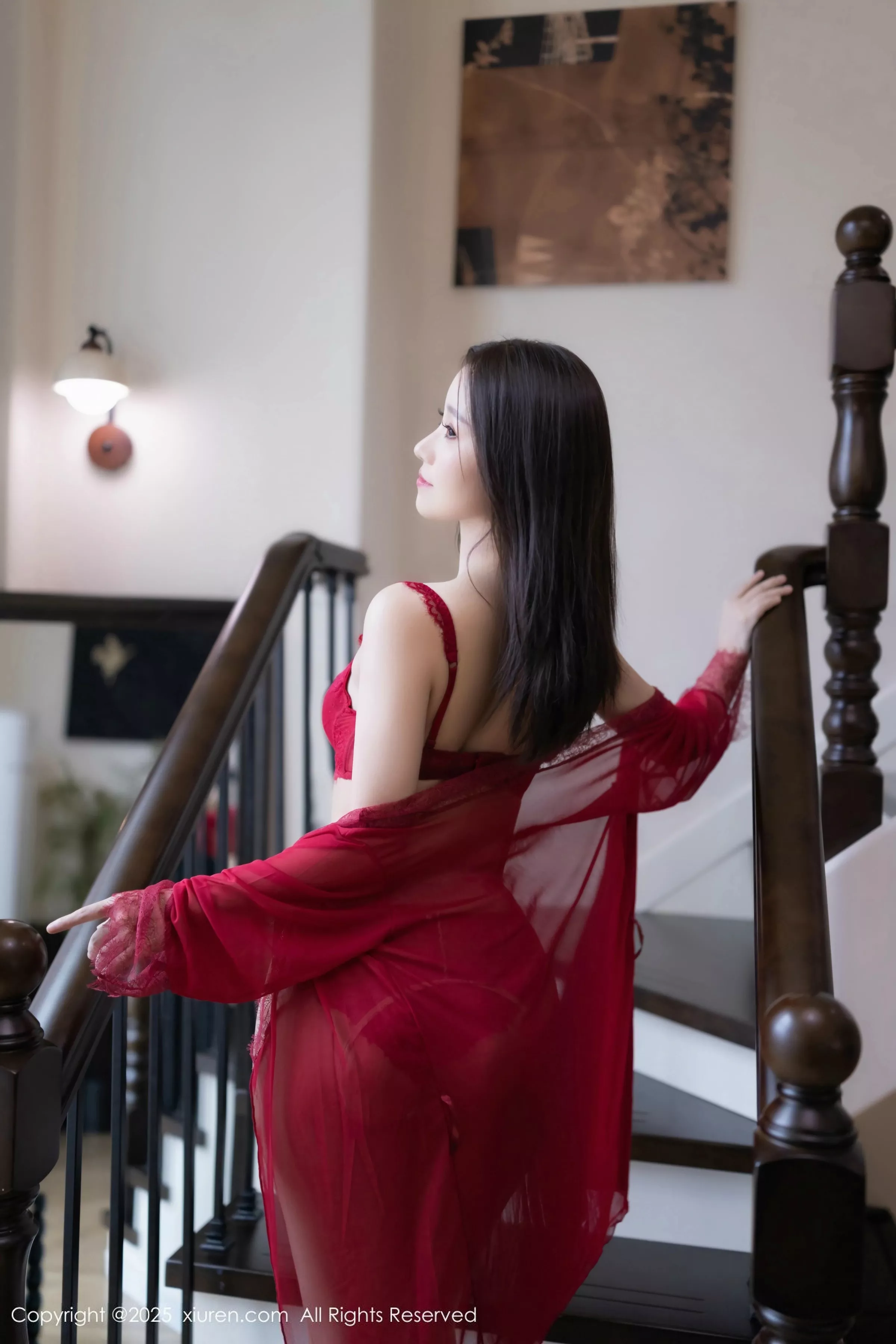   [XiuRen]高清写真图 2025.06.25 No.10463 杏子Yada 情趣服饰第8张图片