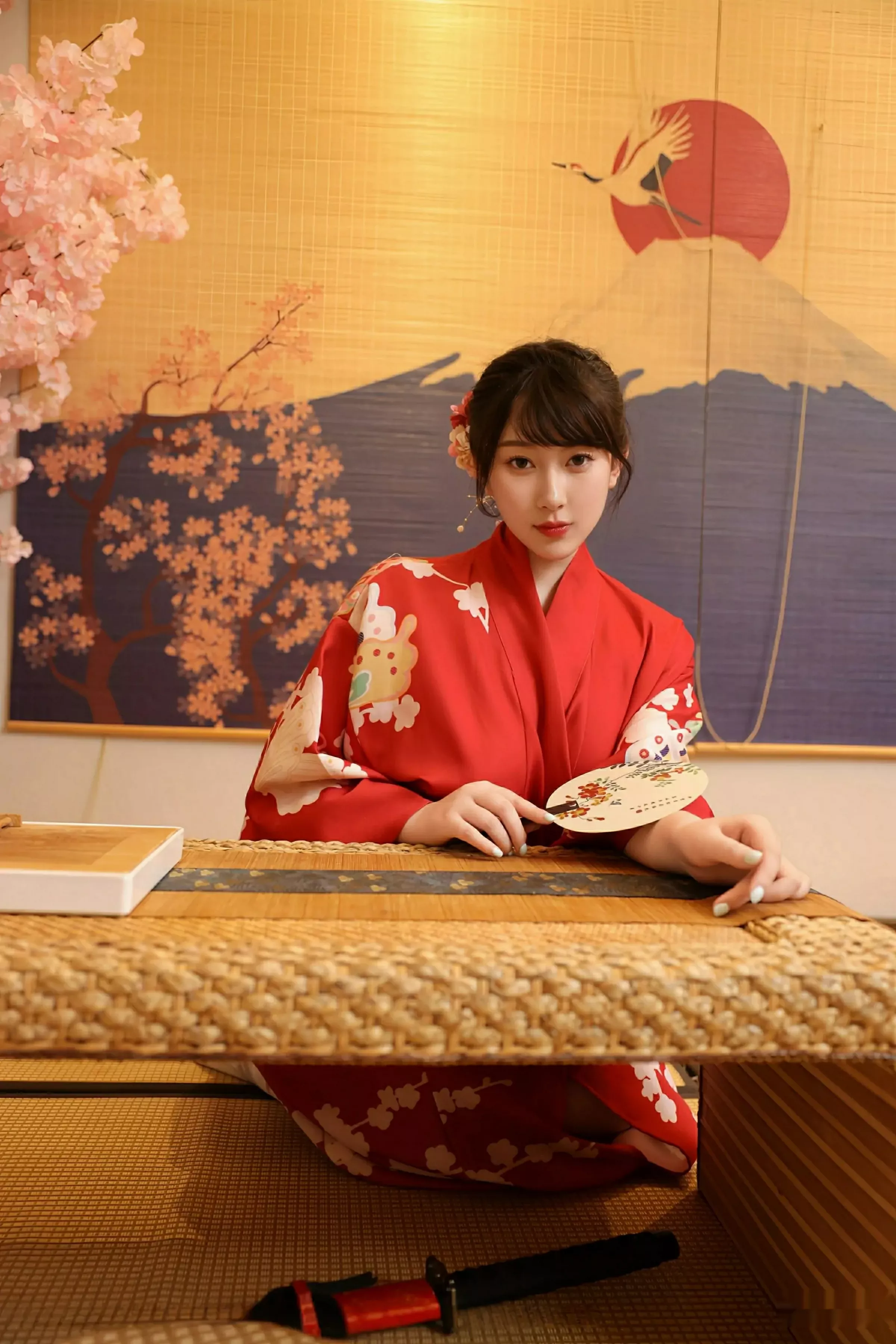   [XiuRen]高清写真图 2025.08.06 No.10624 李沁恩lrene 性感红色第2张图片