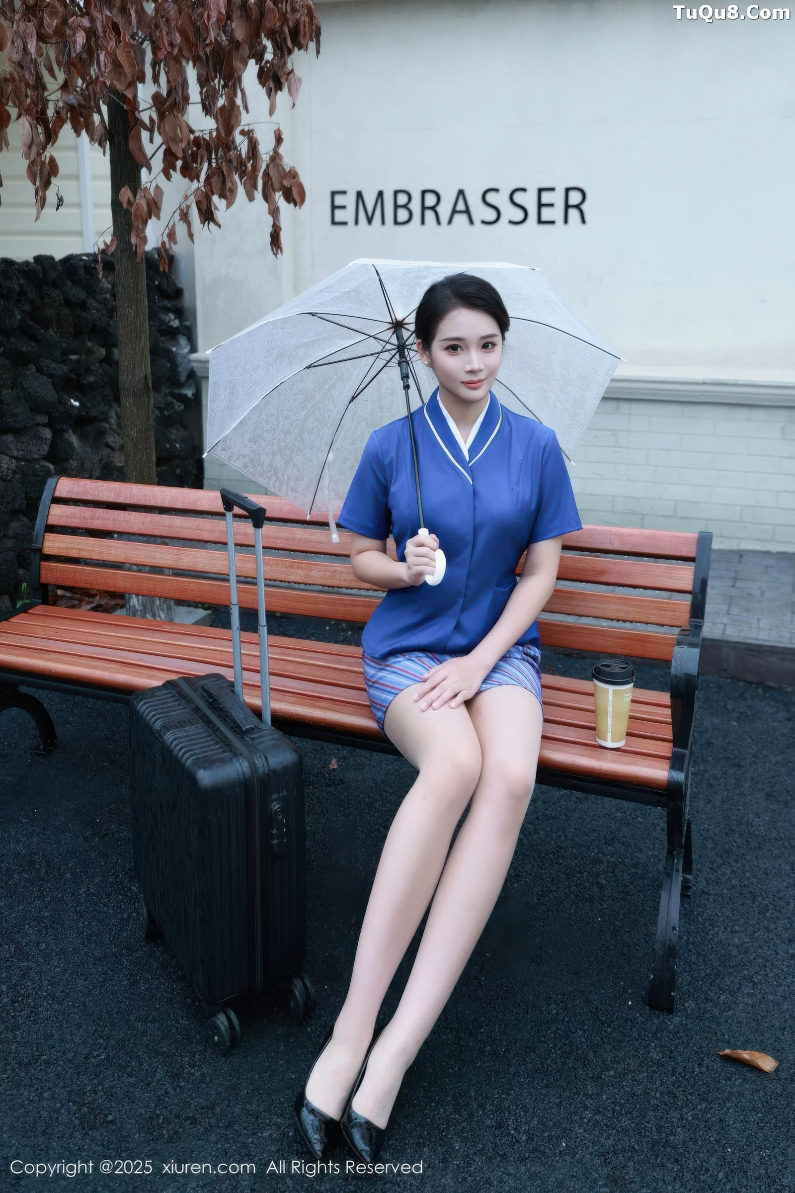   [XiuRen]高清写真图 2025.08.29 No.10708 南乔 空姐制服第6张图片