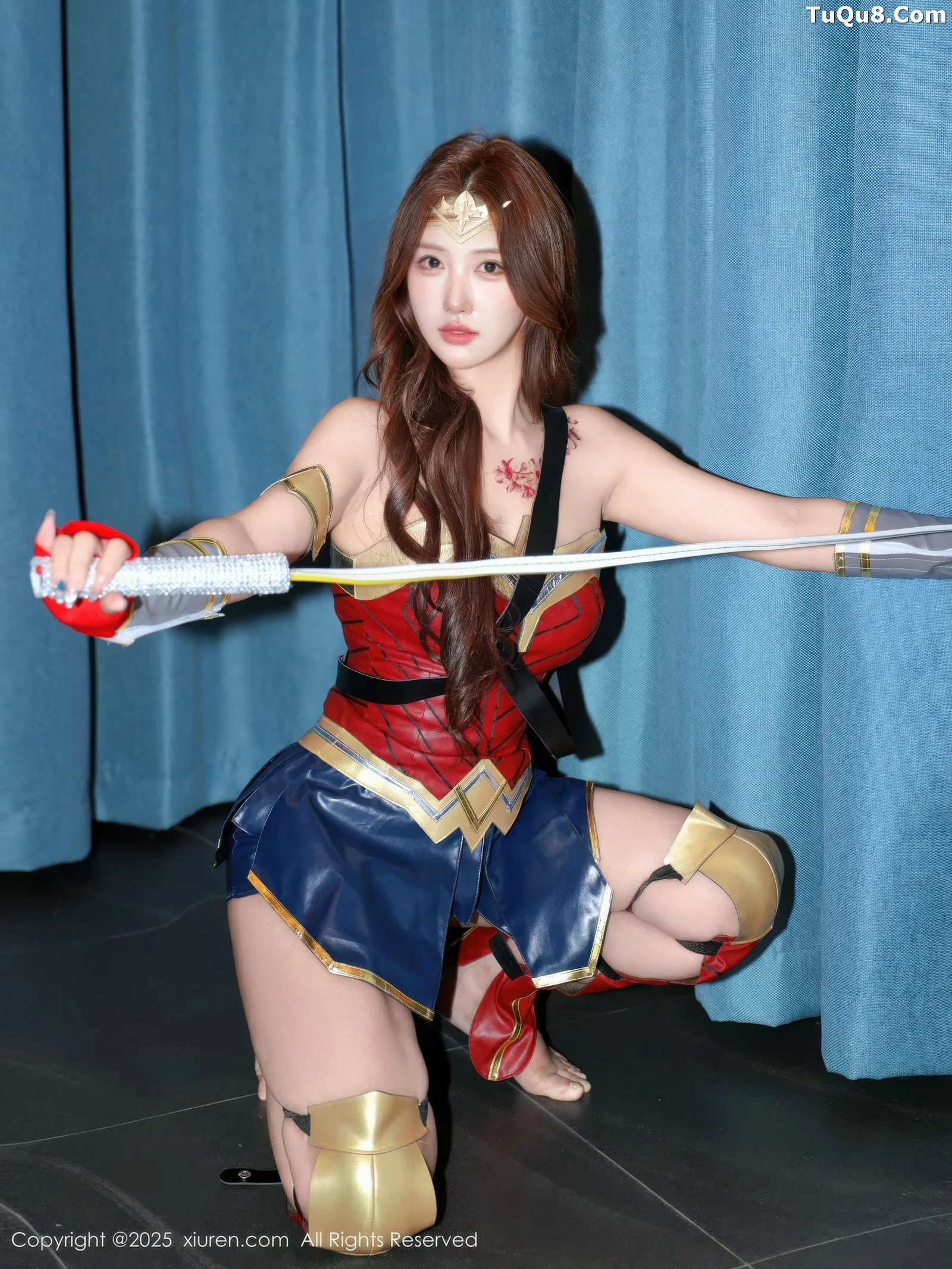   [XiuRen]高清写真图 2025.08.29 No.10710 金允希Yuki 神奇女侠第5张图片