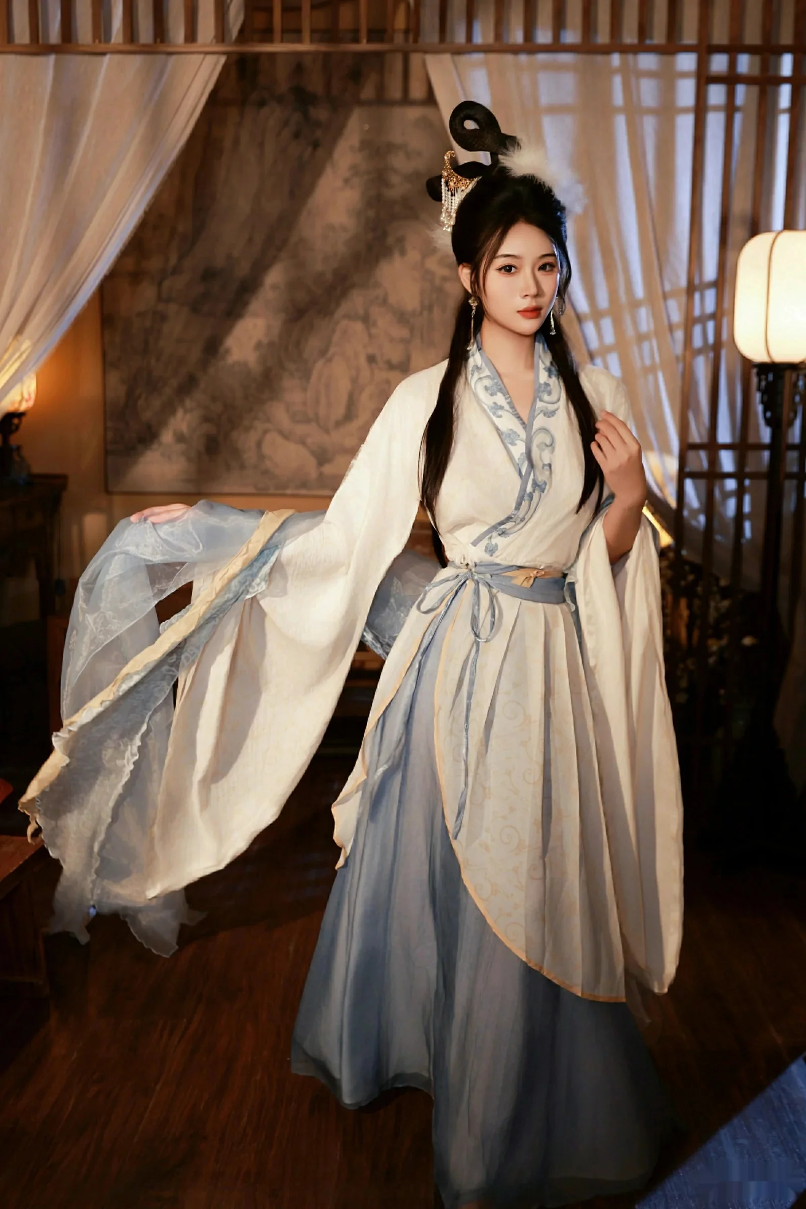   [XiuRen]高清写真图 2025.09.30 No.10835 南乔 中秋主题第2张图片