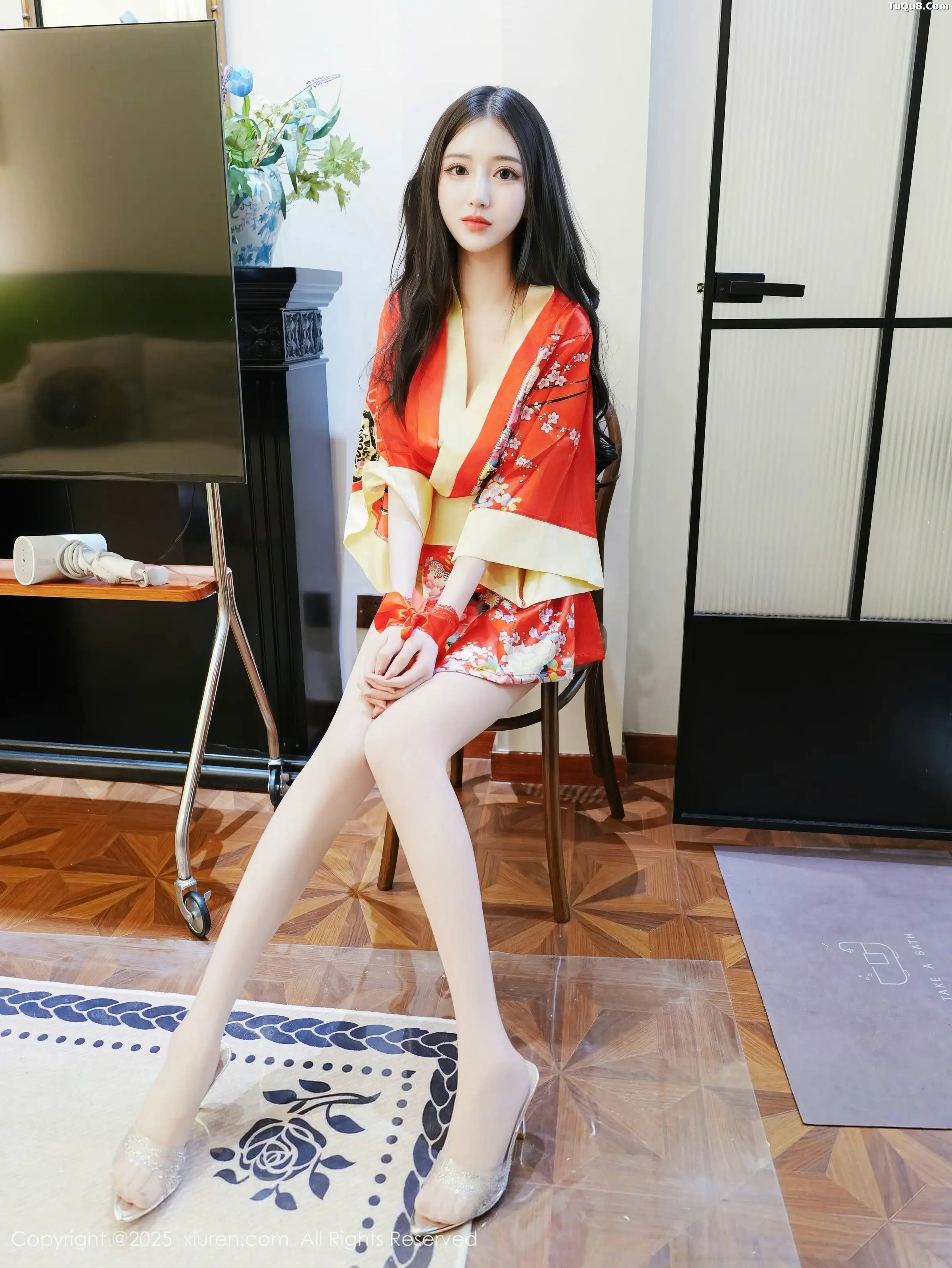 [XiuRen]高清写真图 2025.12.25 No.11155 白小蝶 超薄白丝-套图网