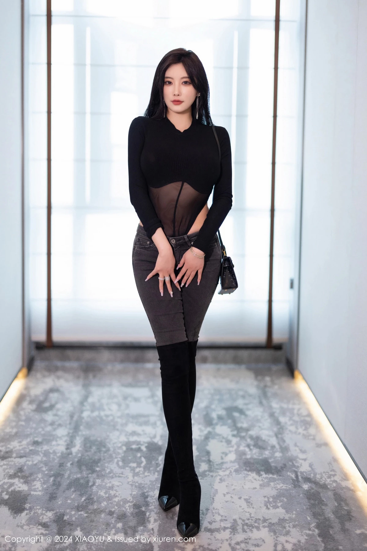 [XIAOYU]高清写真图 2024.05.31 VOL.1243 杨晨晨Yome 黑丝美腿-秀人网