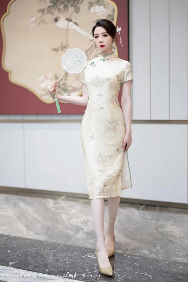 [XiuRen]高清写真图 2024.05.07 No.8497 梦心玥 丝袜美腿-秀人网