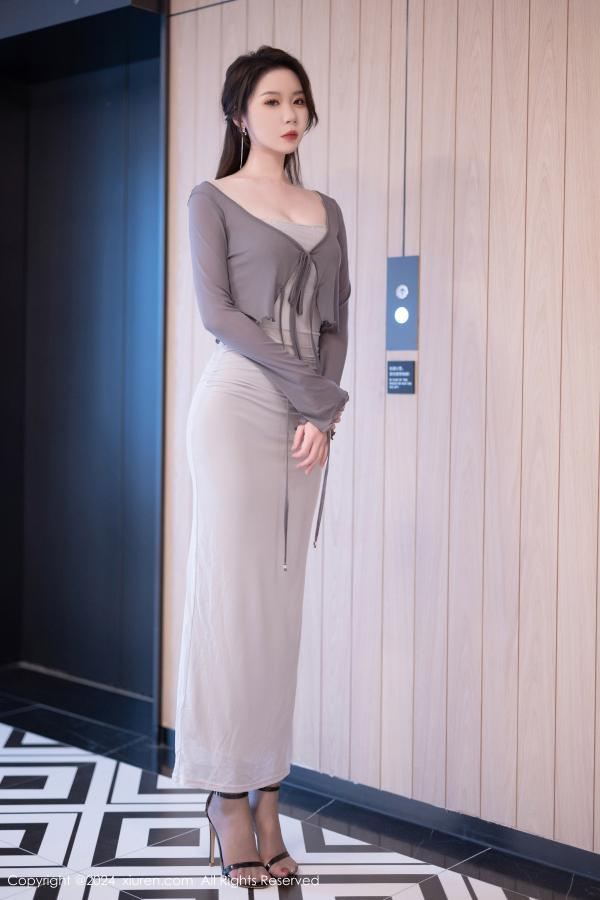 [XiuRen]高清写真图 2024.08.13 No.9007 梦心玥 丝袜美腿-套图网