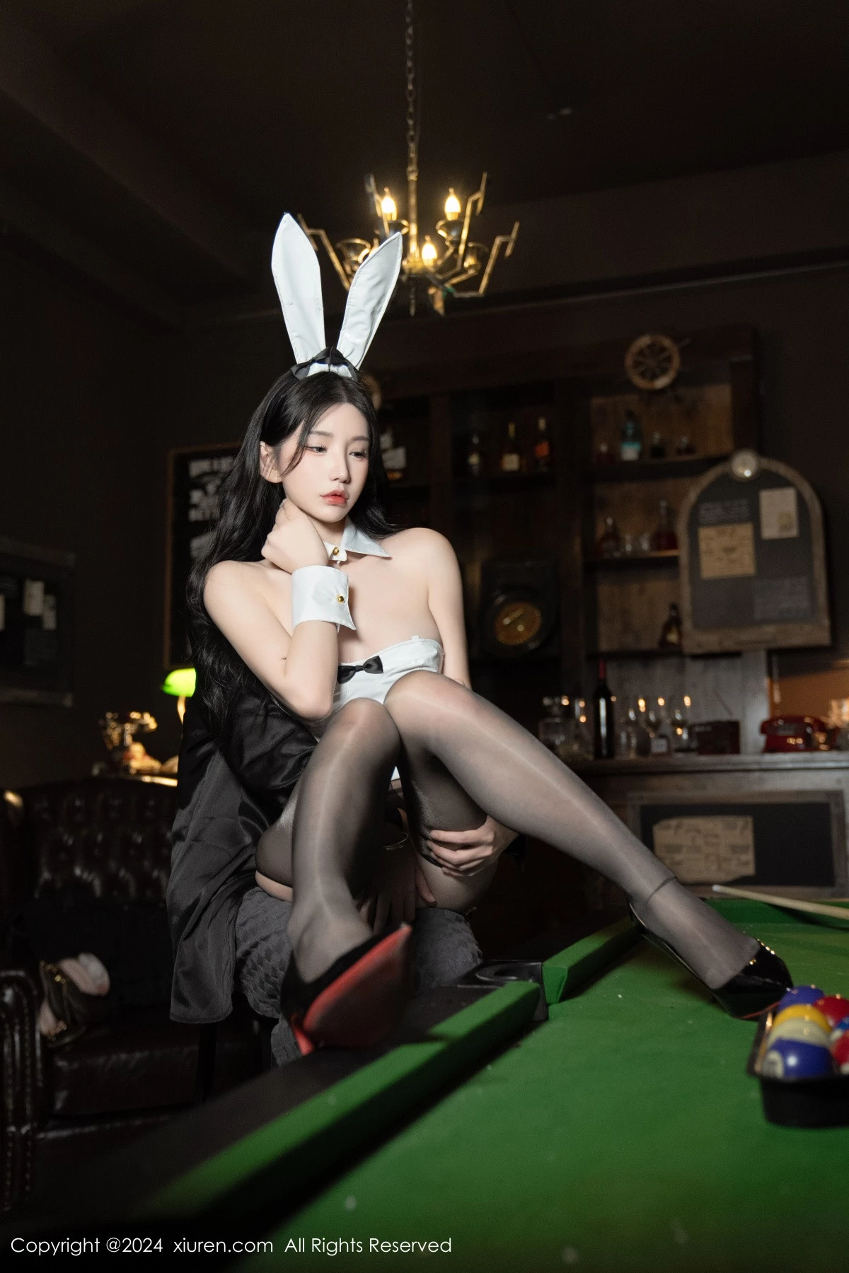 周于希dummy  [XiuRen]高清写真图 2024.03.29 No.8318 周于希Sally 性感兔女郎第4张图片