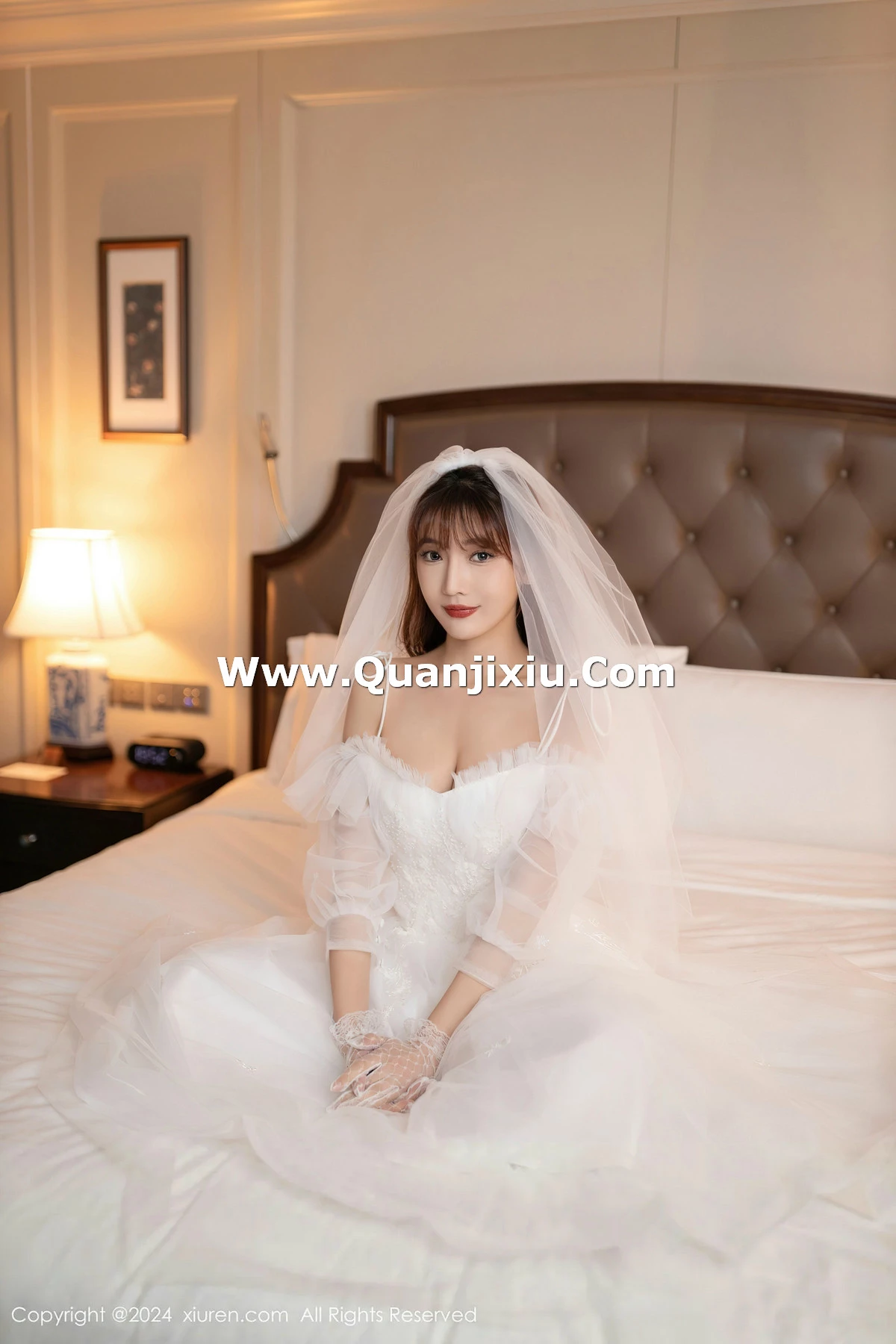 [XiuRen]高清写真图 2024.04.18 No.8418 陆萱萱 丝袜美腿-套图网