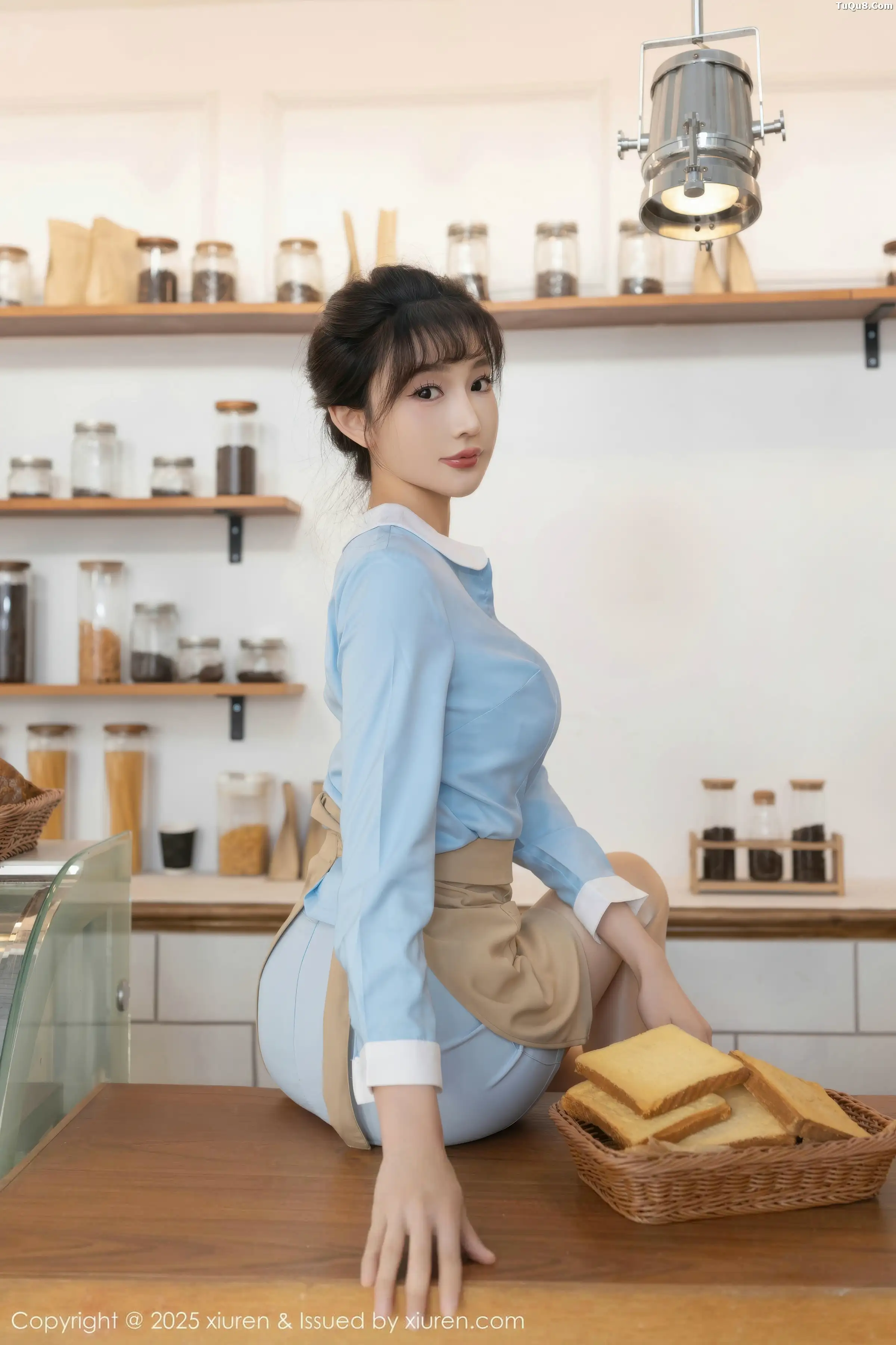 陆萱萱  [XiuRen]高清写真图 2025.12.25 No.11159 陆萱萱 蕾丝内衣第4张图片