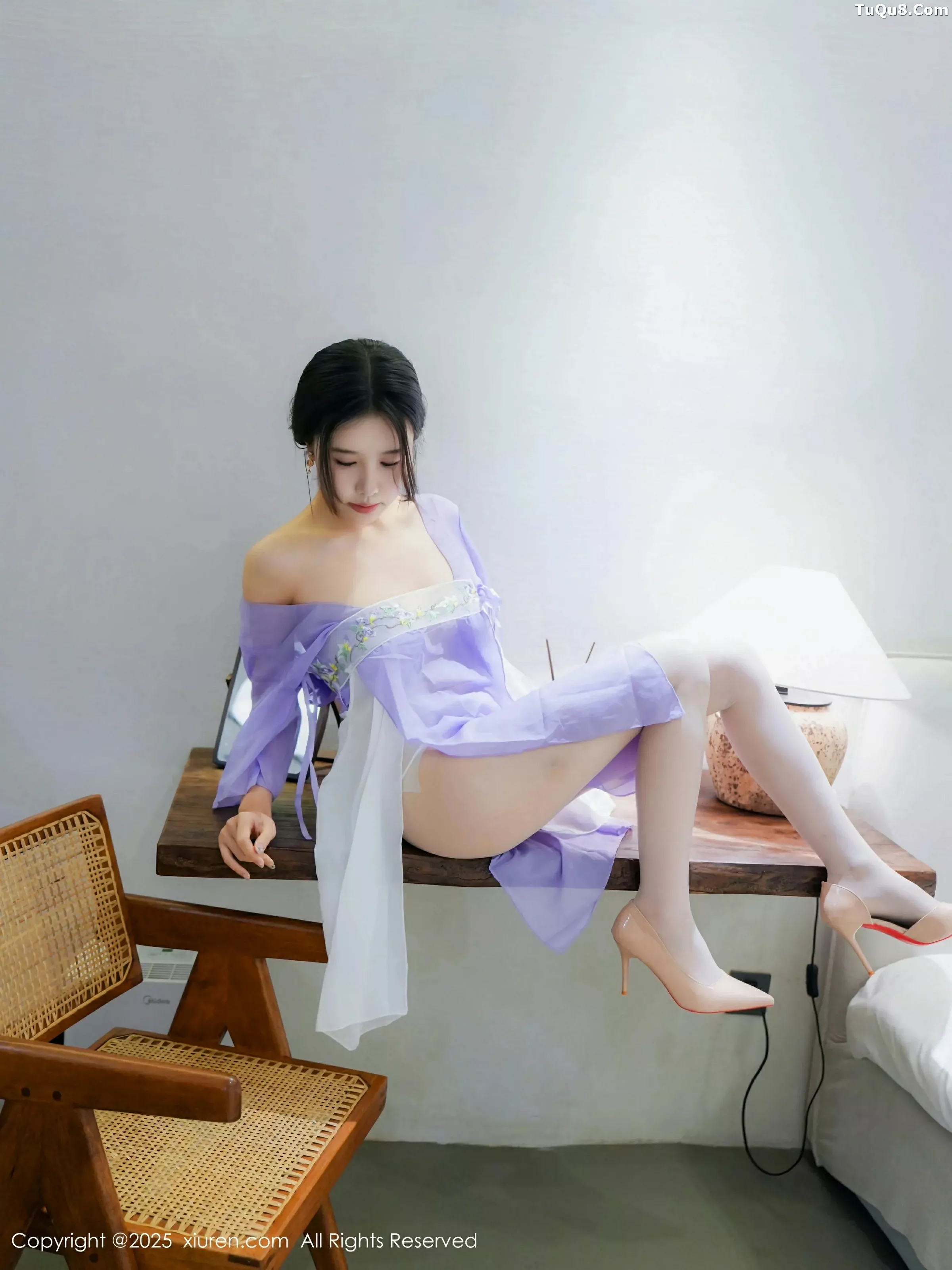 袁圆  [XiuRen]高清写真图 2025.06.06 No.10376 袁圆 姿色汉服第9张图片
