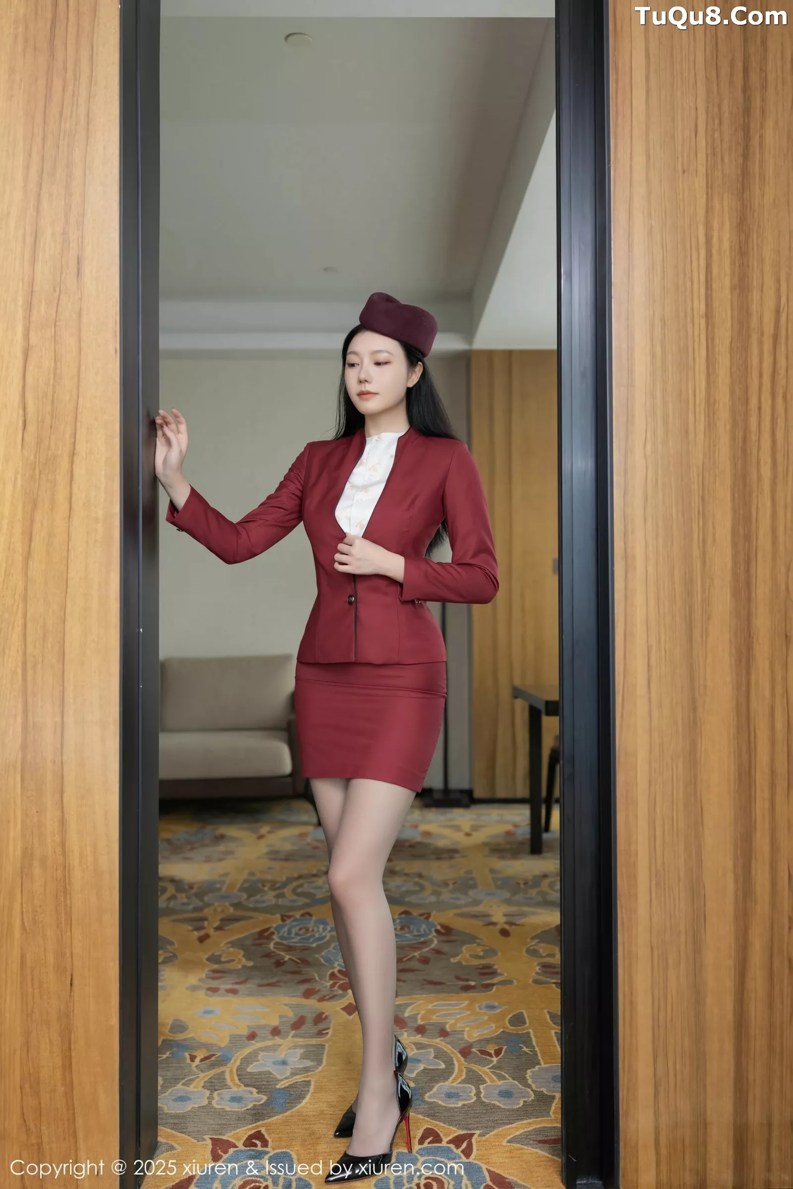 [XiuRen]高清写真图 2025.05.27 No.10333 安然anran 空姐制服-秀人网