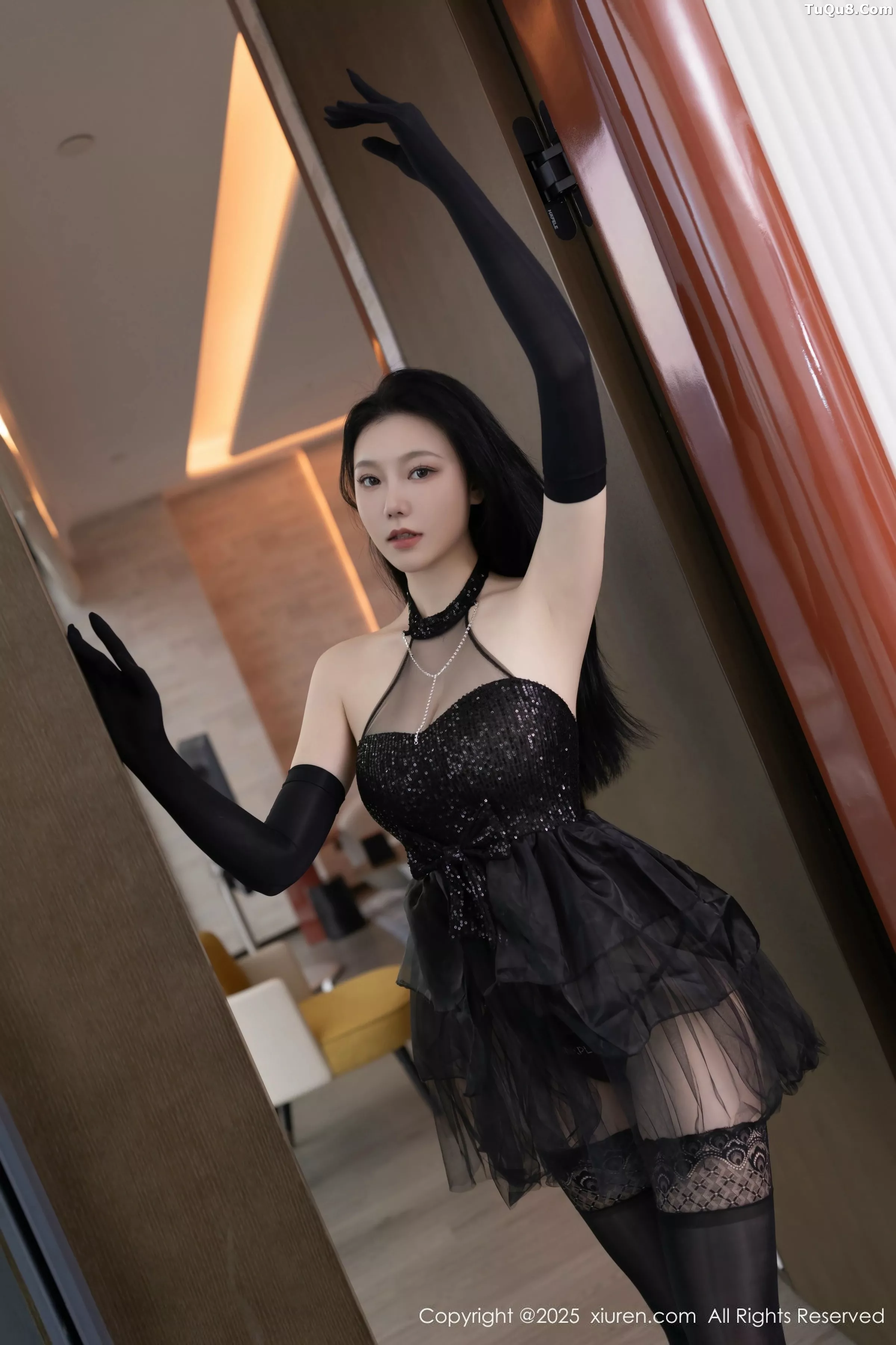 安然Maleah  [XiuRen]高清写真图 2025.06.04 No.10363 安然anran第6张图片