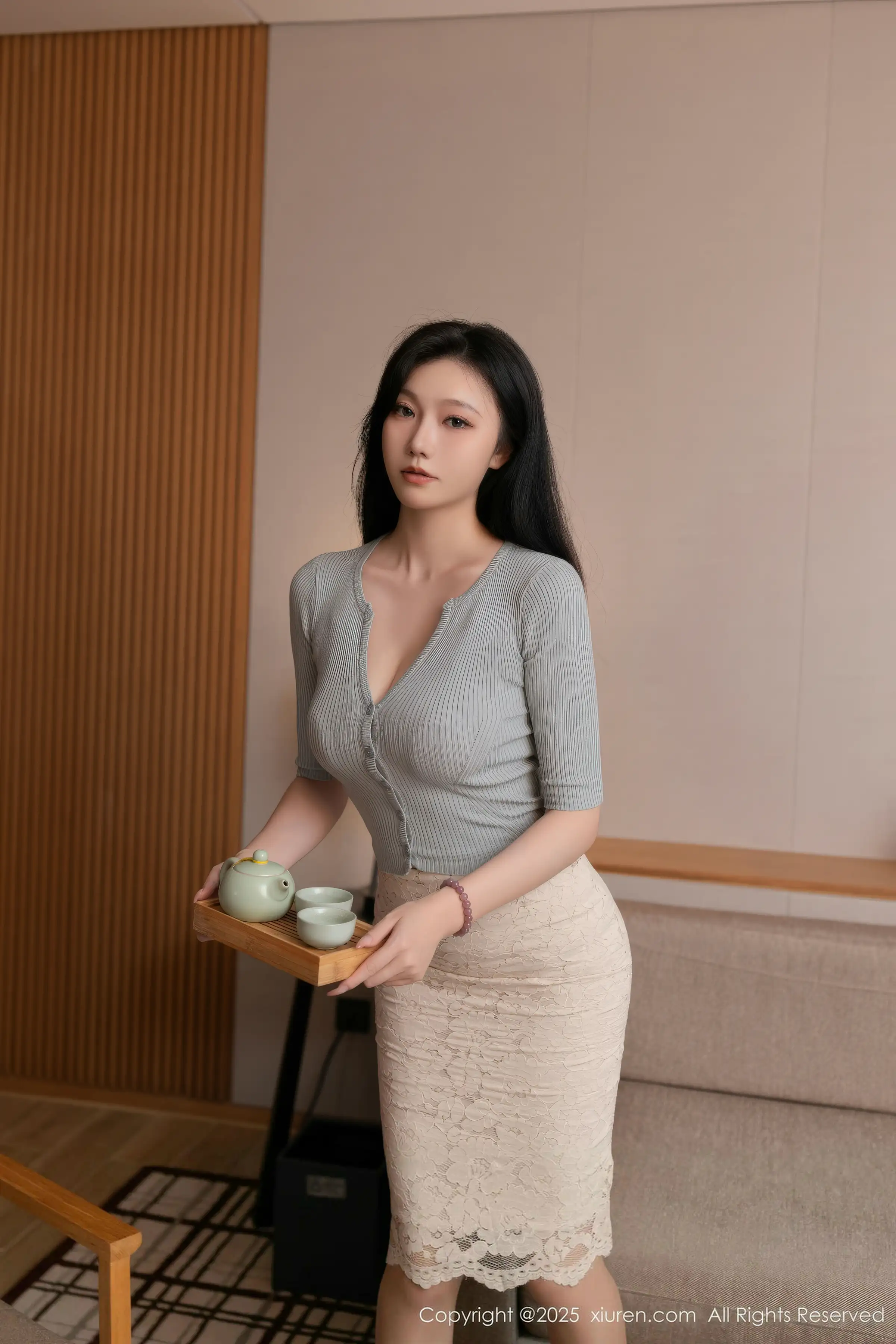 安然Maleah  [XiuRen]高清写真图 2025.12.16 No.11116 安然anran 粉色内衣第4张图片