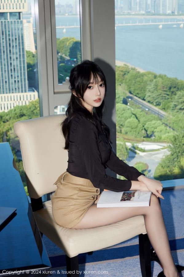 [XiuRen]高清写真图 2024.10.18 No.9309 玥儿玥er 短裙黑丝-套图网
