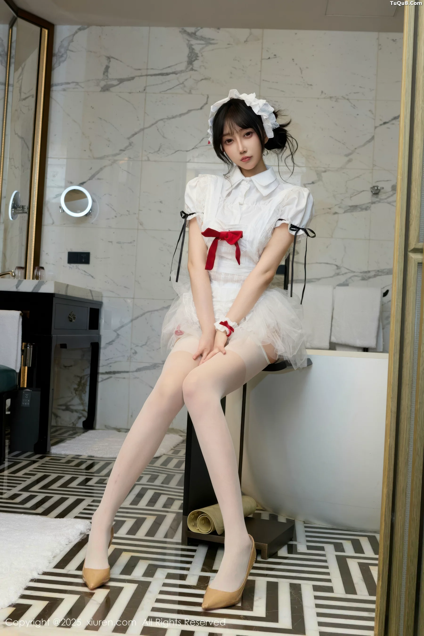 玥儿玥  [XiuRen]高清写真图 2025.09.29 No.10827 玥儿玥er 萝莉女仆第3张图片