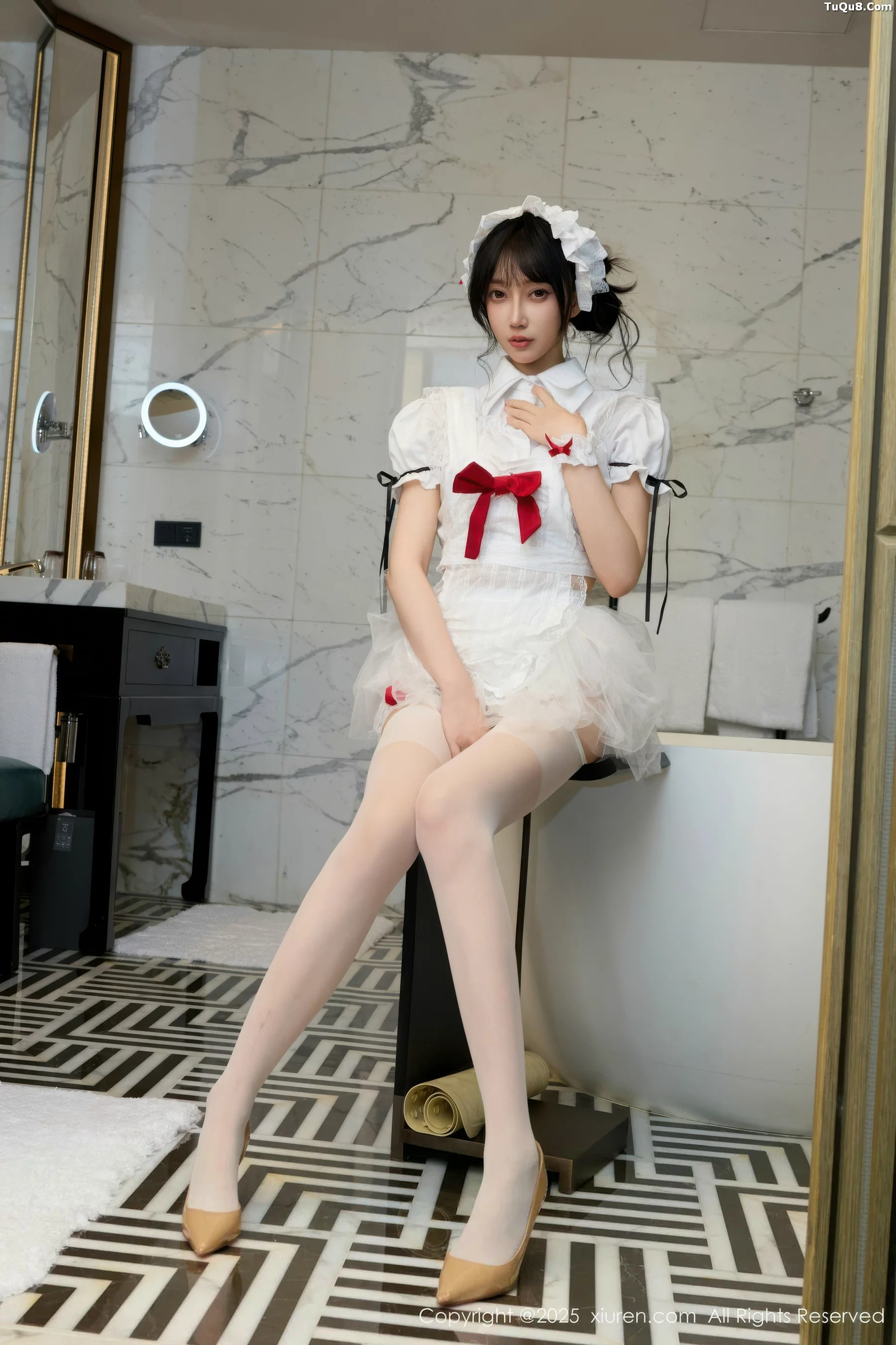 玥儿玥  [XiuRen]高清写真图 2025.09.29 No.10827 玥儿玥er 萝莉女仆第4张图片