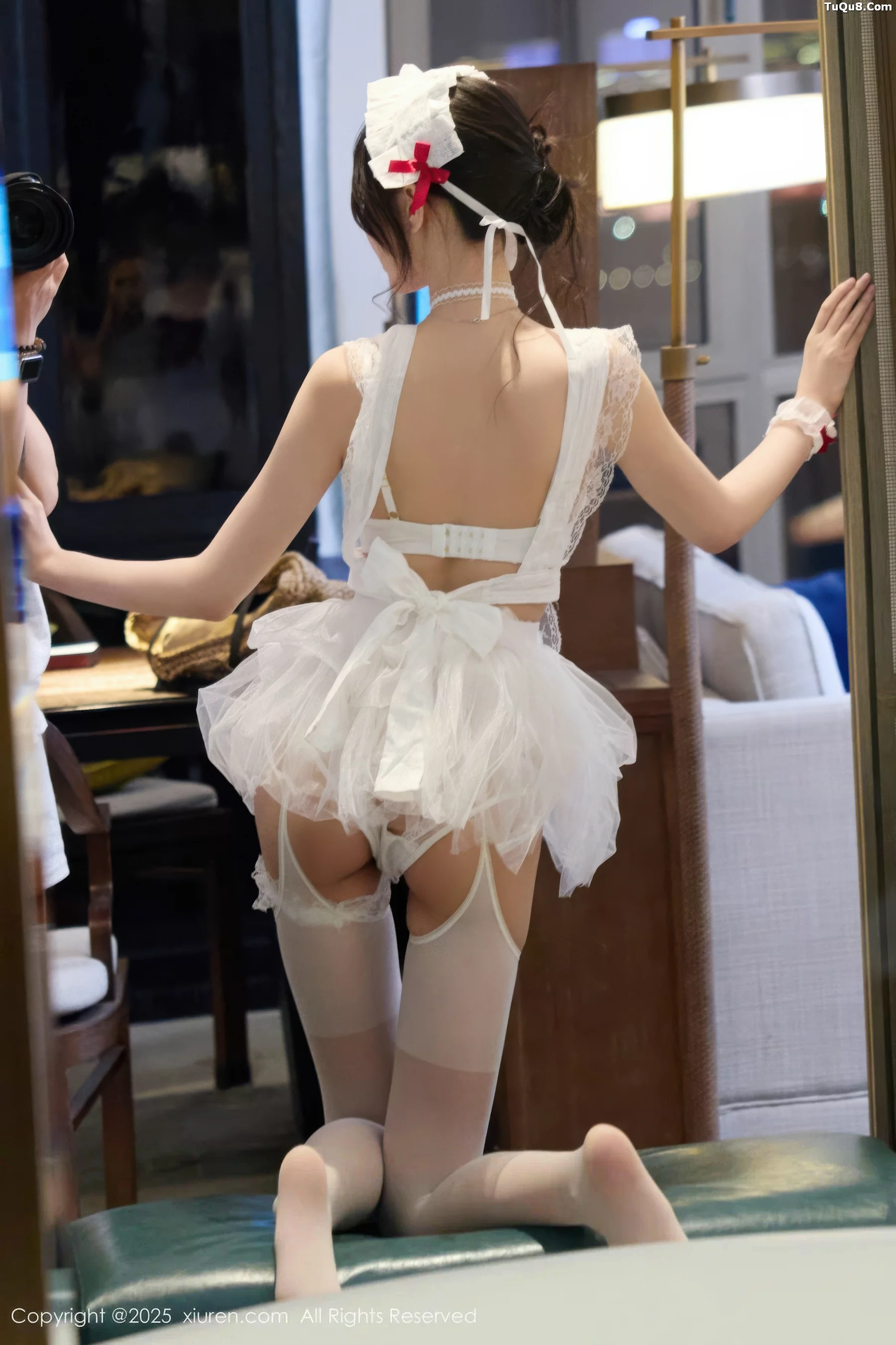 玥儿玥  [XiuRen]高清写真图 2025.09.29 No.10827 玥儿玥er 萝莉女仆第6张图片