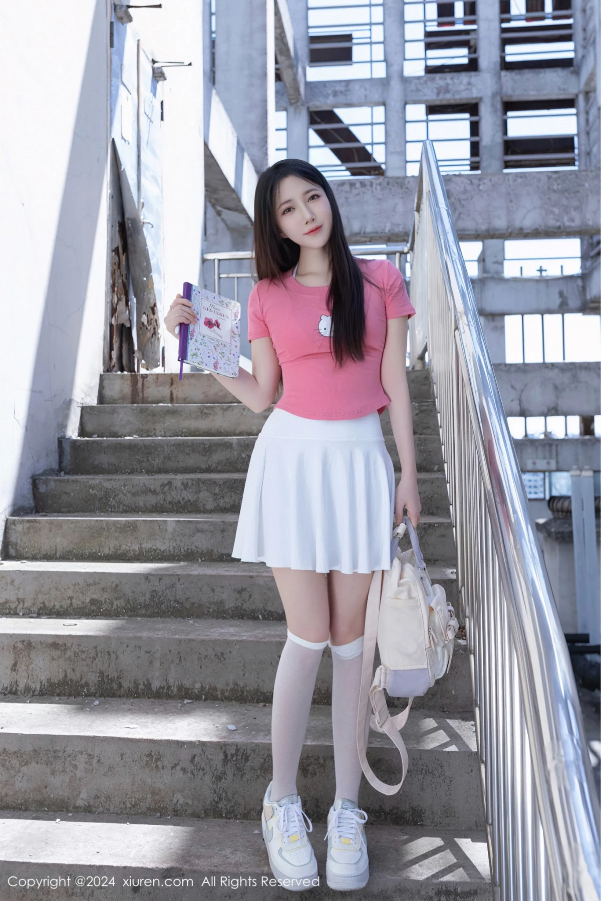 [XiuRen]高清写真图 2024.04.26 No.8457 鱼子酱Fish 天台少女-套图网