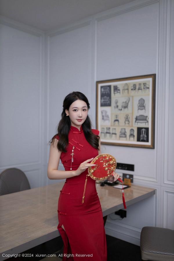 [XiuRen]高清写真图 2024.11.18 No.9463 唐安琪 丝袜美腿-套图网