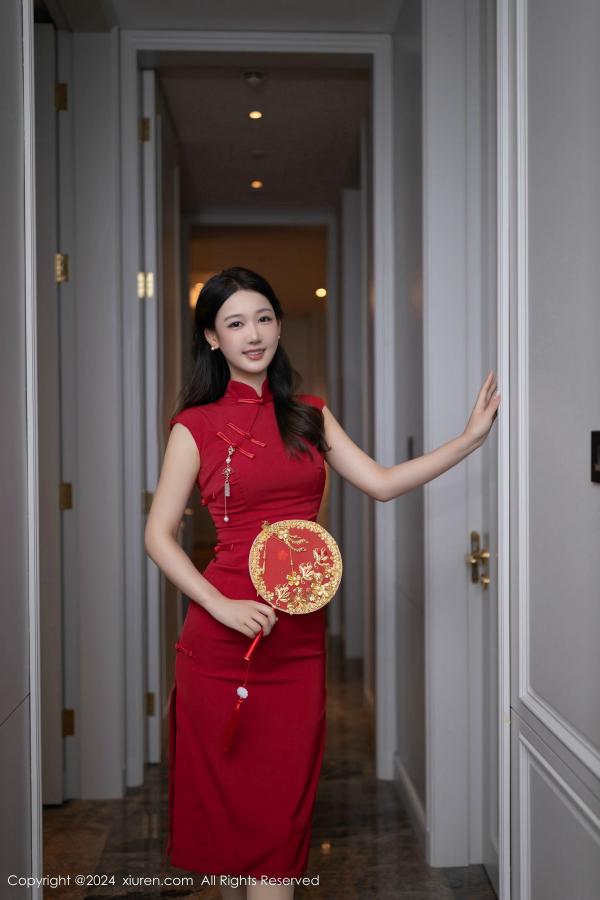 唐安琪  [XiuRen]高清写真图 2024.11.18 No.9463 唐安琪 丝袜美腿第6张图片