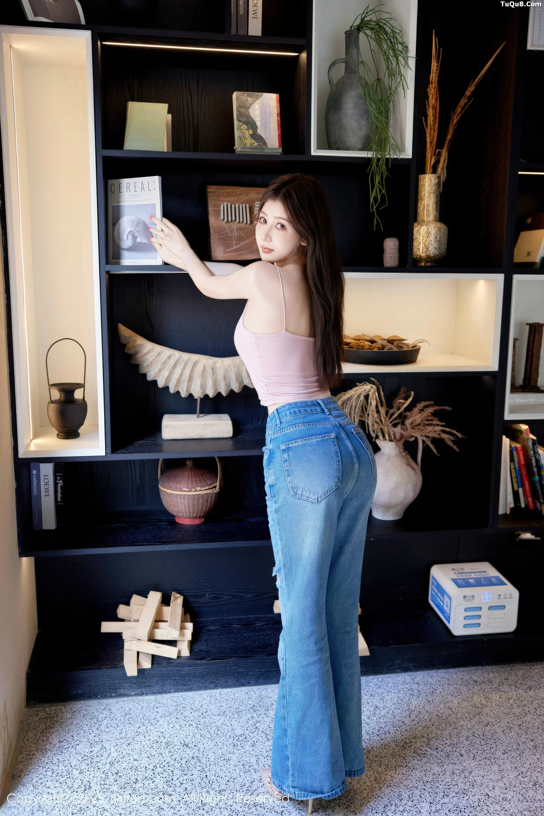 [XiuRen]高清写真图 2025.11.13 No.10983 尹甜甜sunny 情趣内衣-套图网