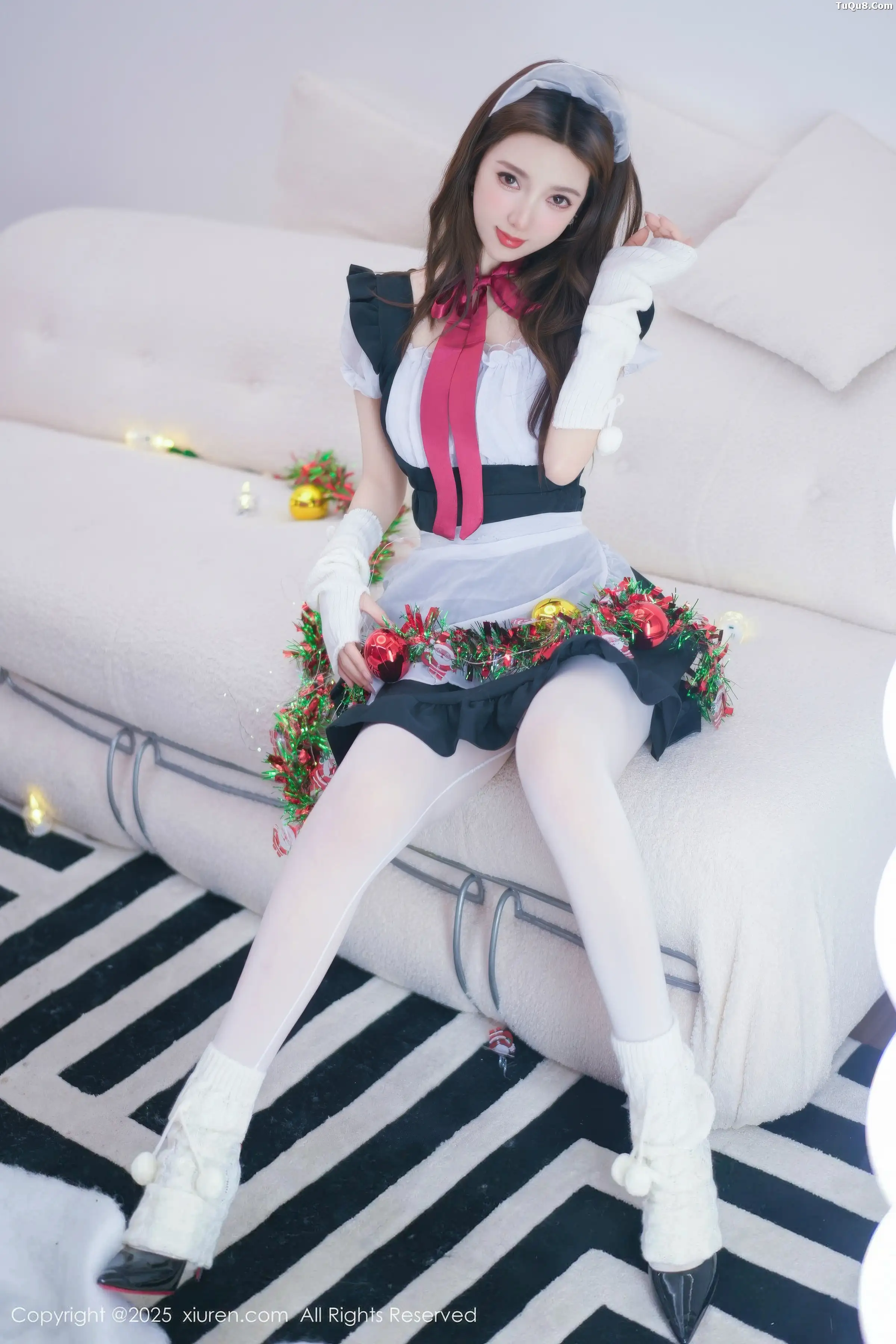 [XiuRen]高清写真图 2025.12.24 No.11152 Twins-桃桃 丁字裤-套图网