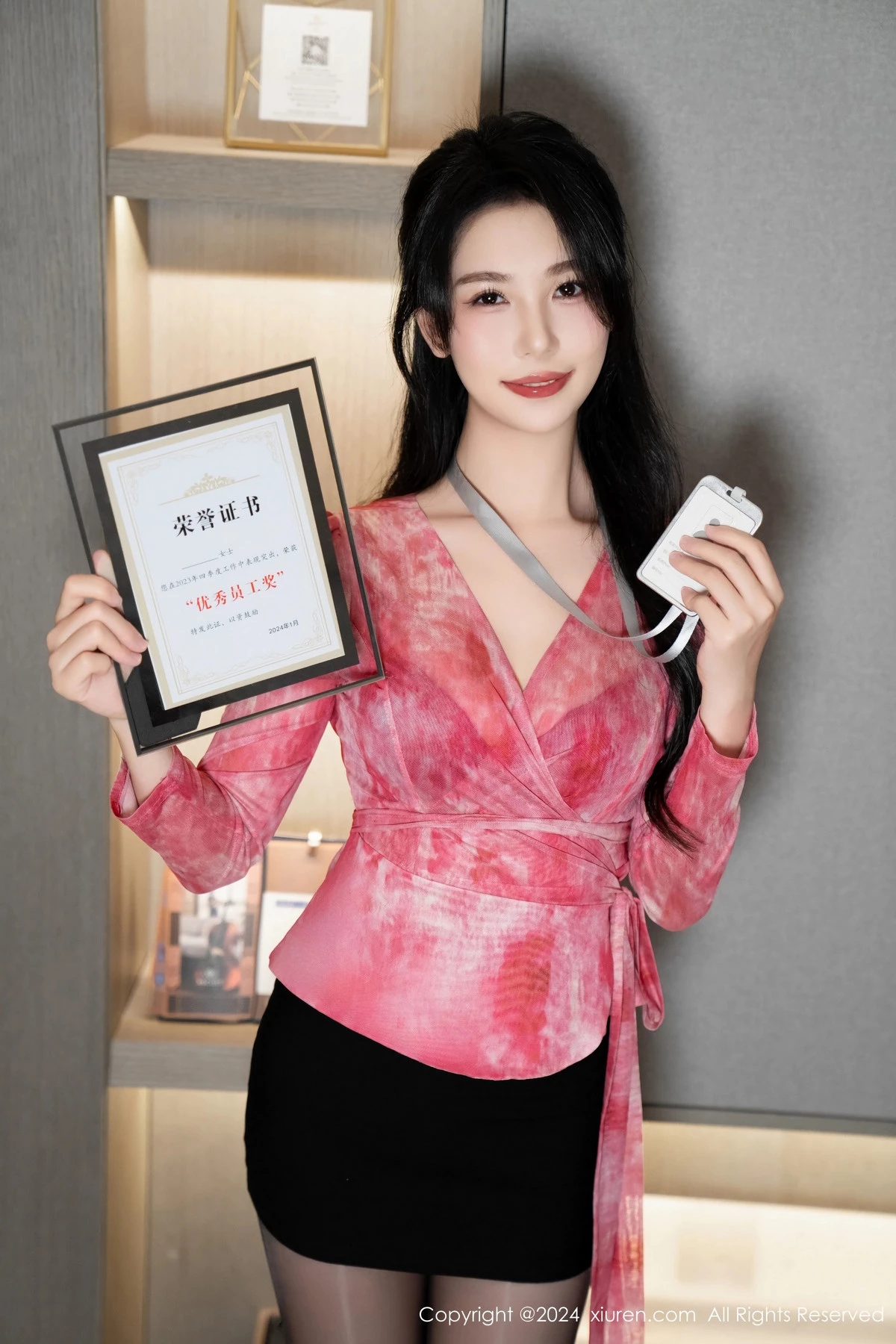 陈若依 抖娘利世 [XiuRen]高清写真图 2024.03.21 No.8269 利世 黑丝美腿第10张图片