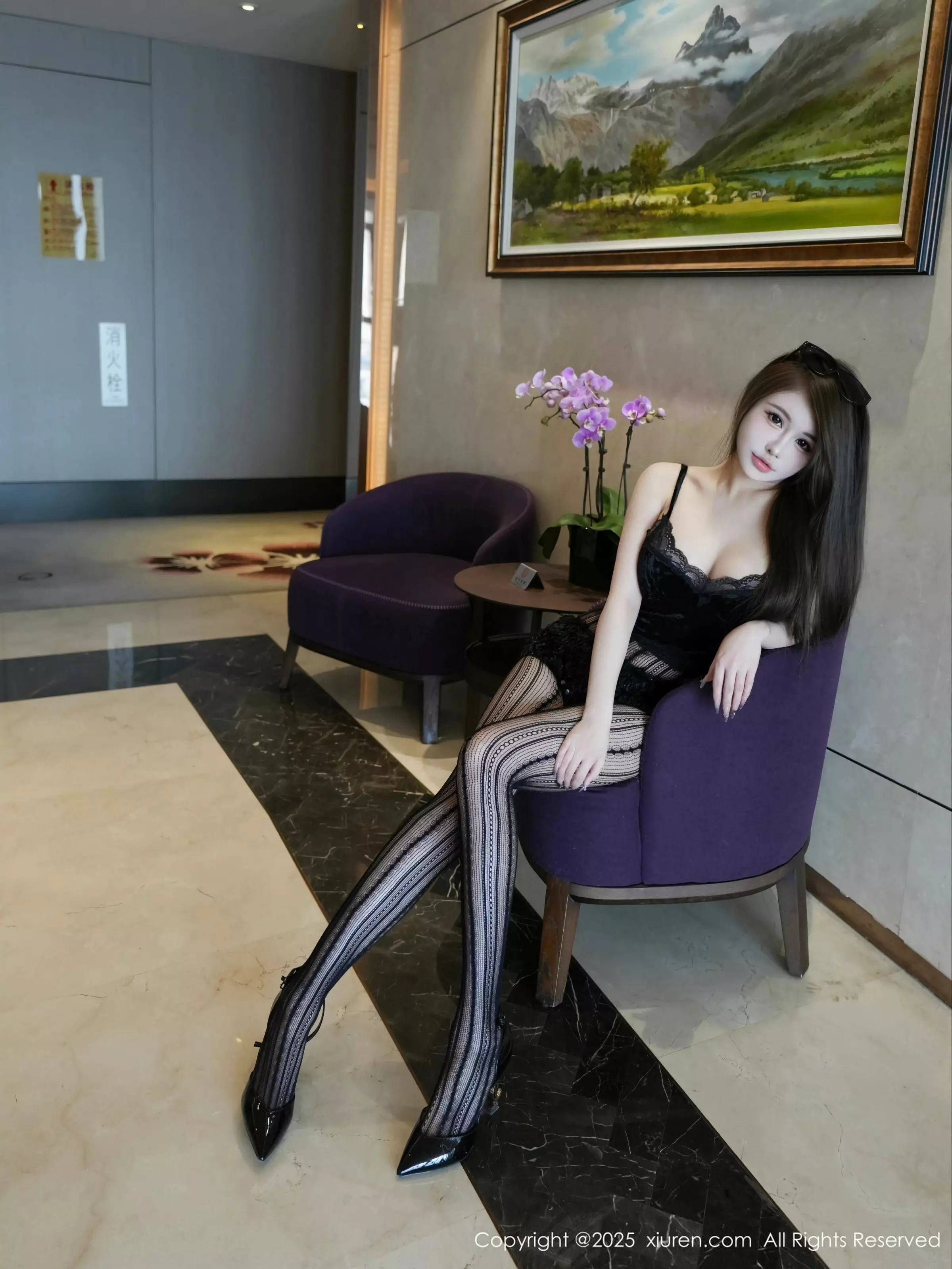 甜妮  [XiuRen]高清写真图 2025.03.24 No.10056 甜妮 情趣内衣第8张图片